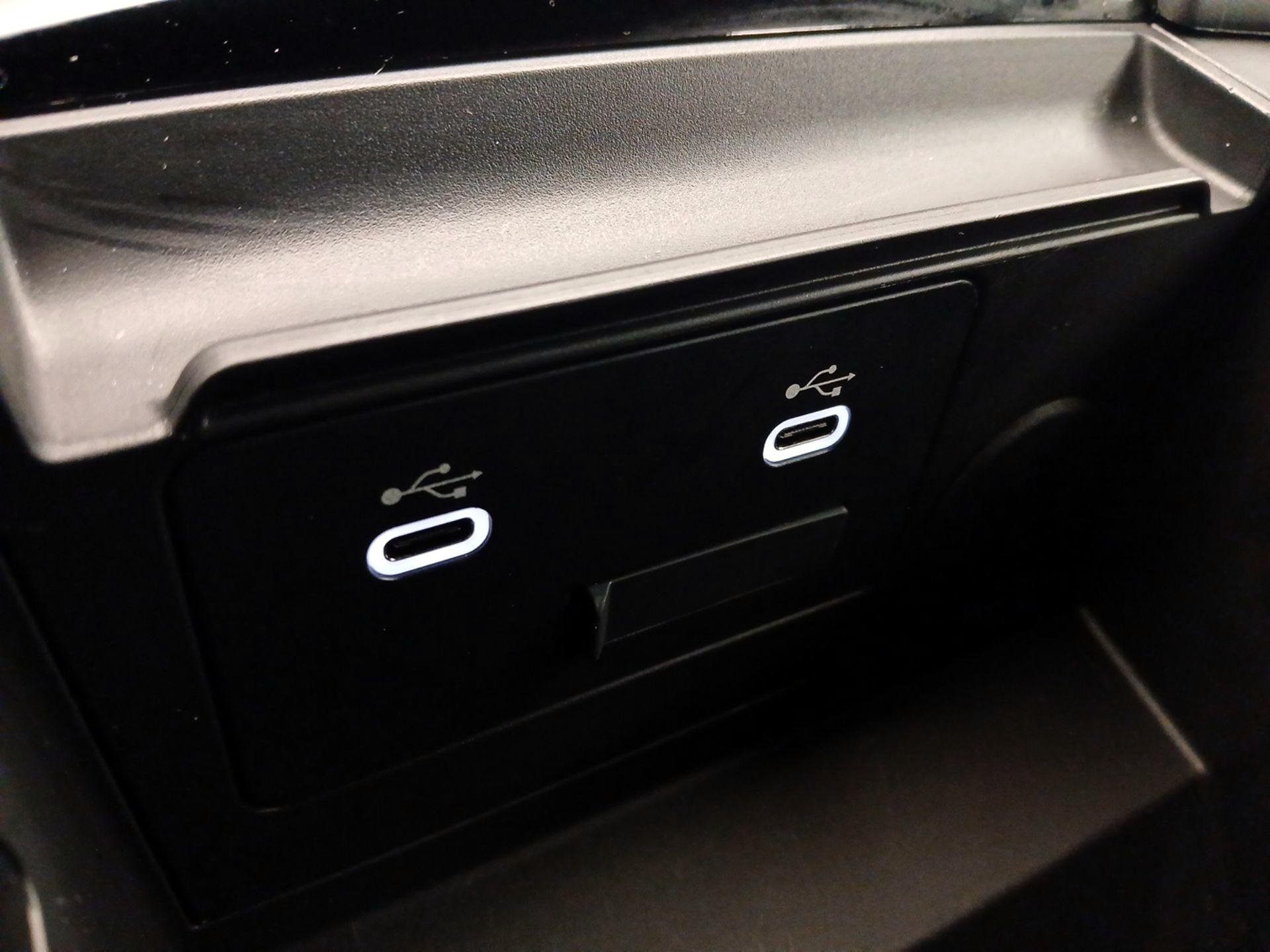 Thumbnail: 2025 Mazda Mazda3 - 19