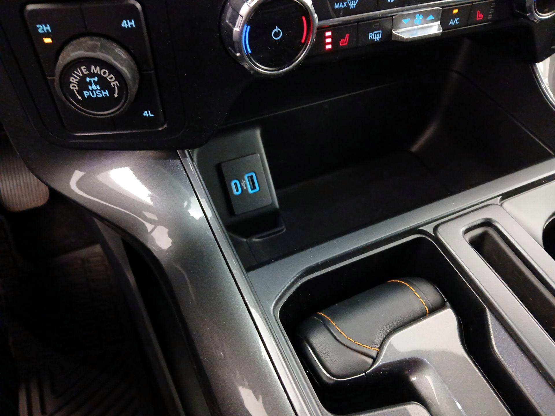 Thumbnail: 2022 Ford F-150 - 19