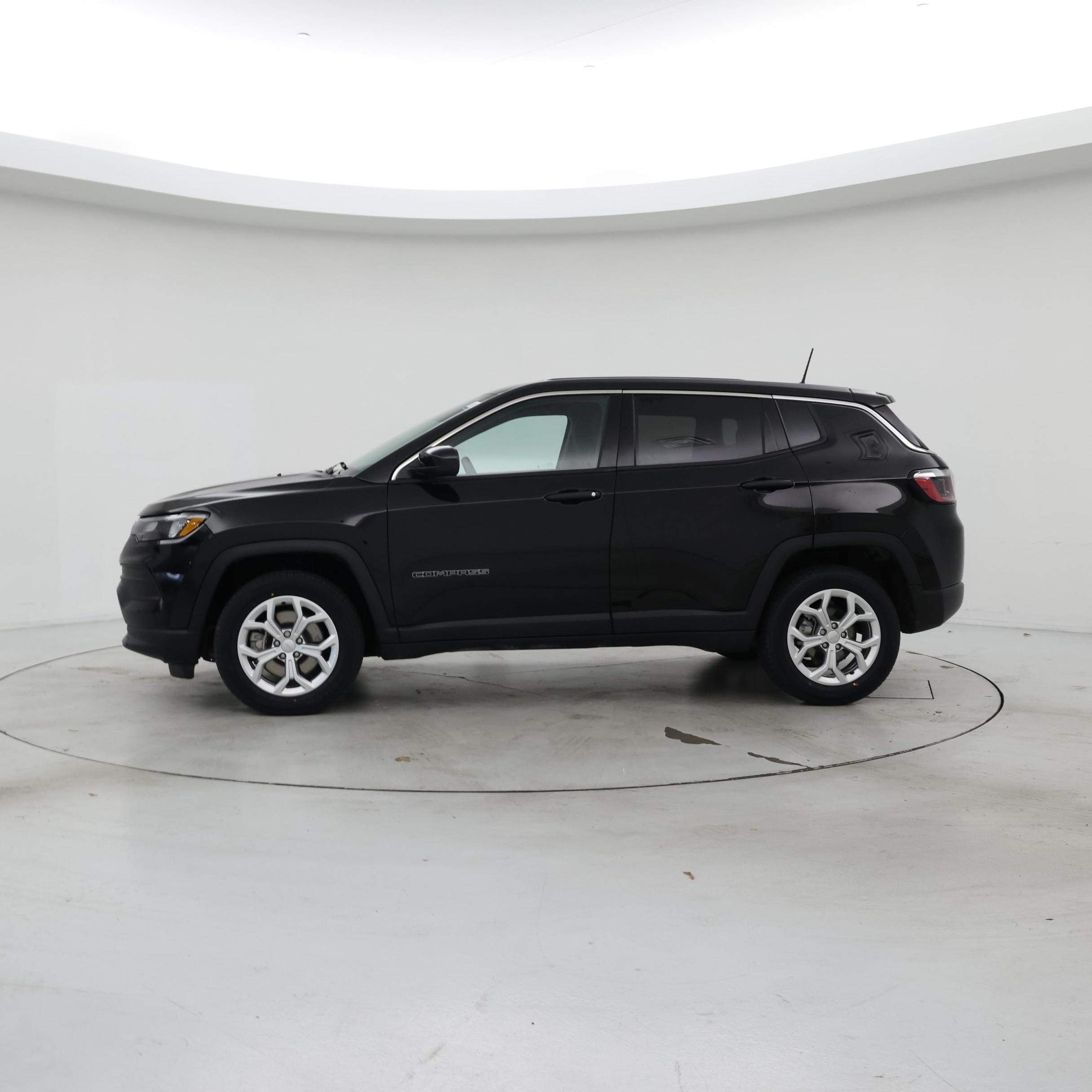 Thumbnail: 2024 Jeep Compass - 3