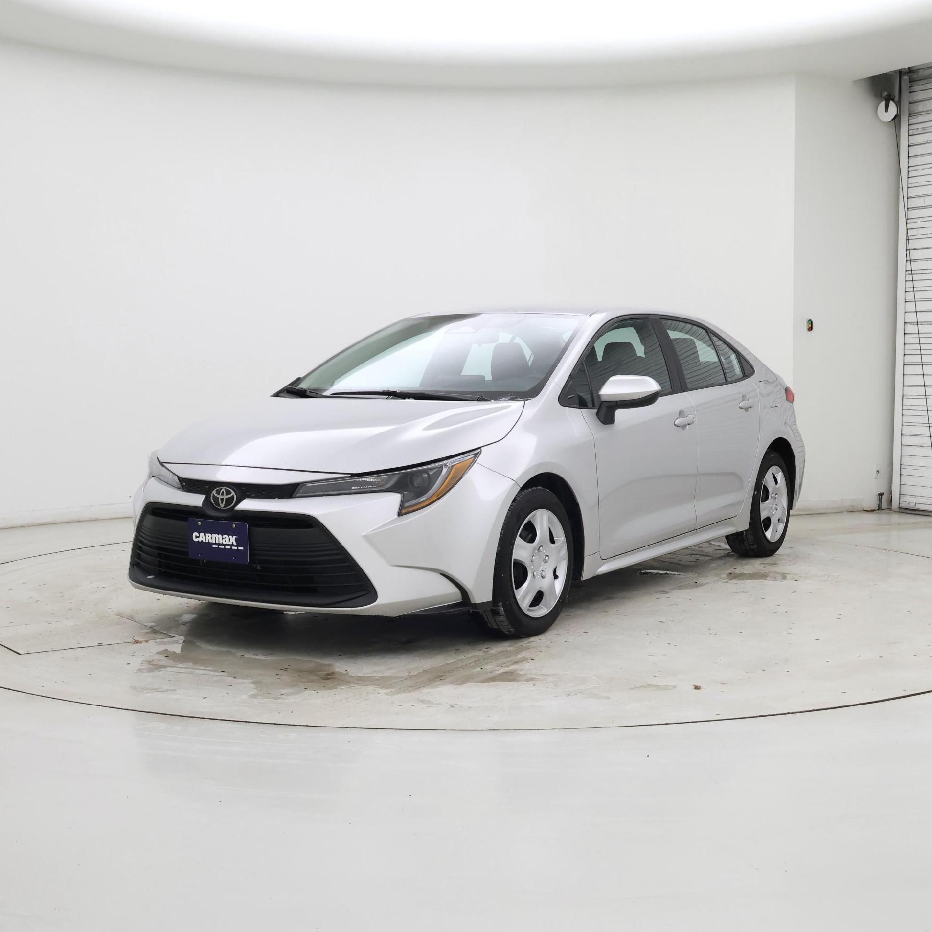 Thumbnail: 2023 Toyota Corolla - 4