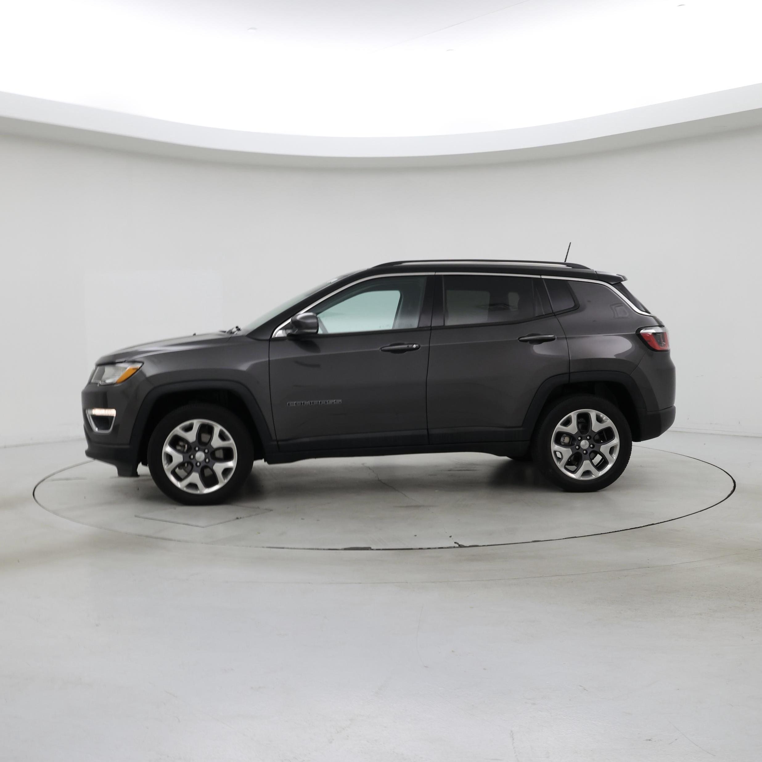 Thumbnail: 2020 Jeep Compass - 3