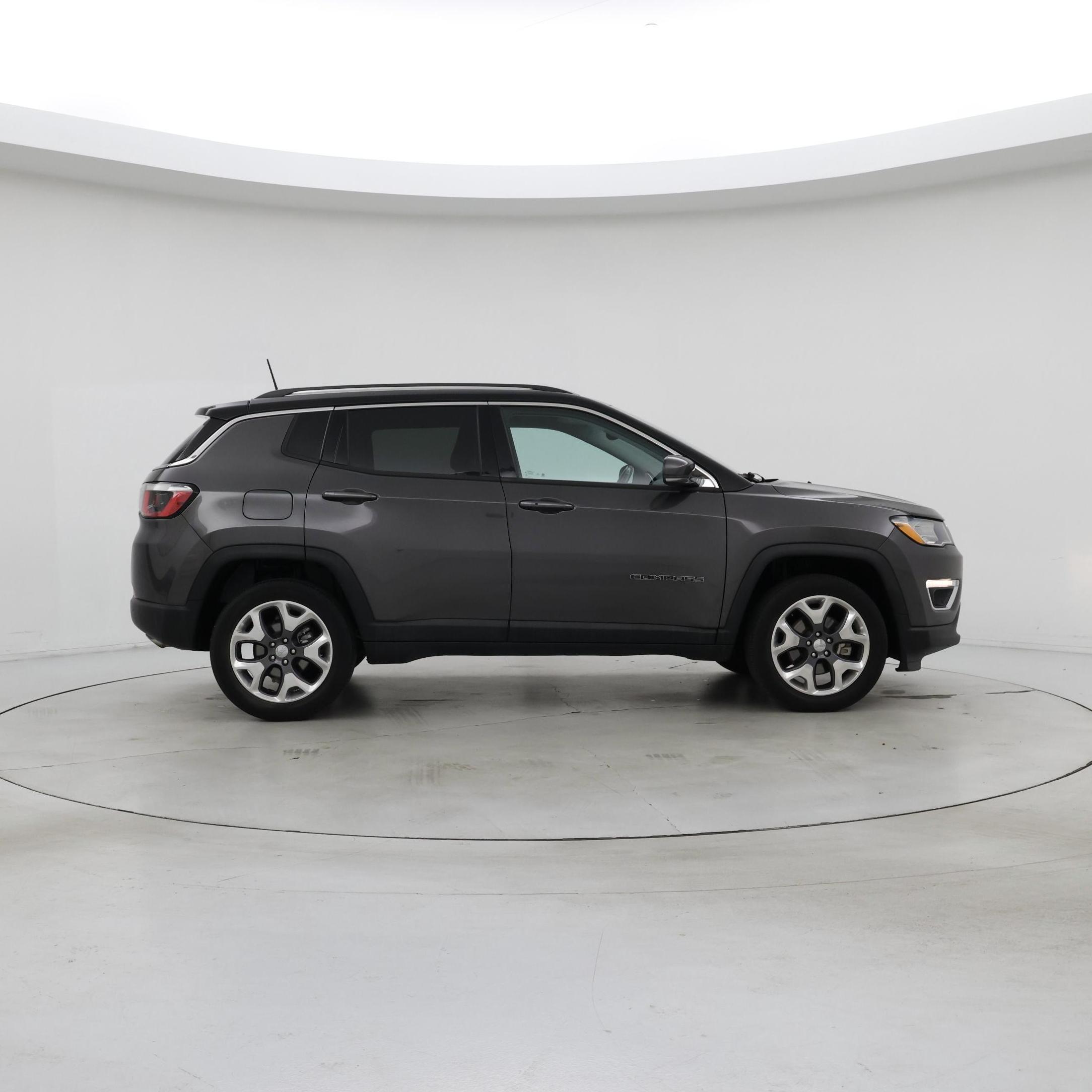 Thumbnail: 2020 Jeep Compass - 7