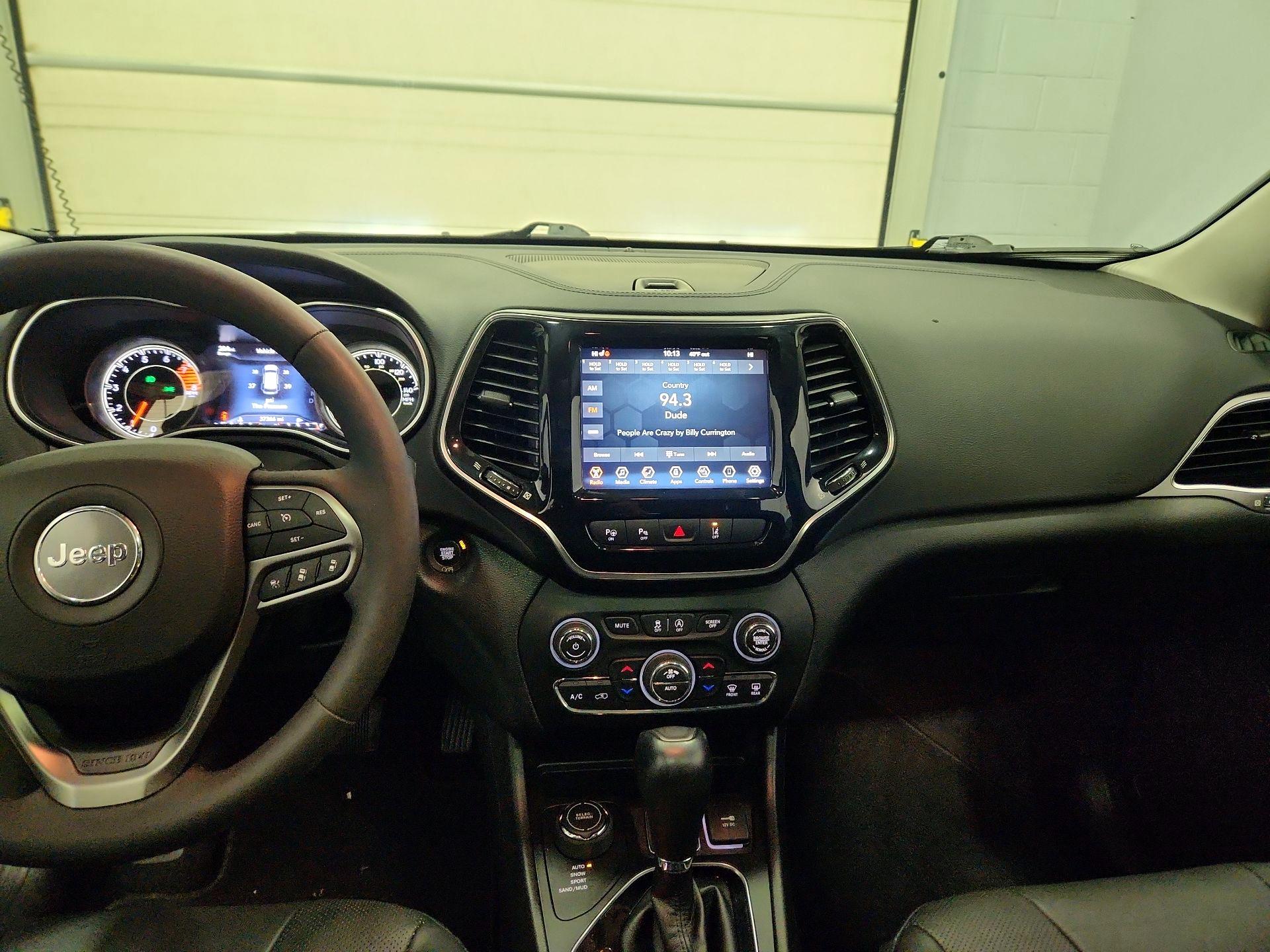 Thumbnail: 2021 Jeep Cherokee - 9