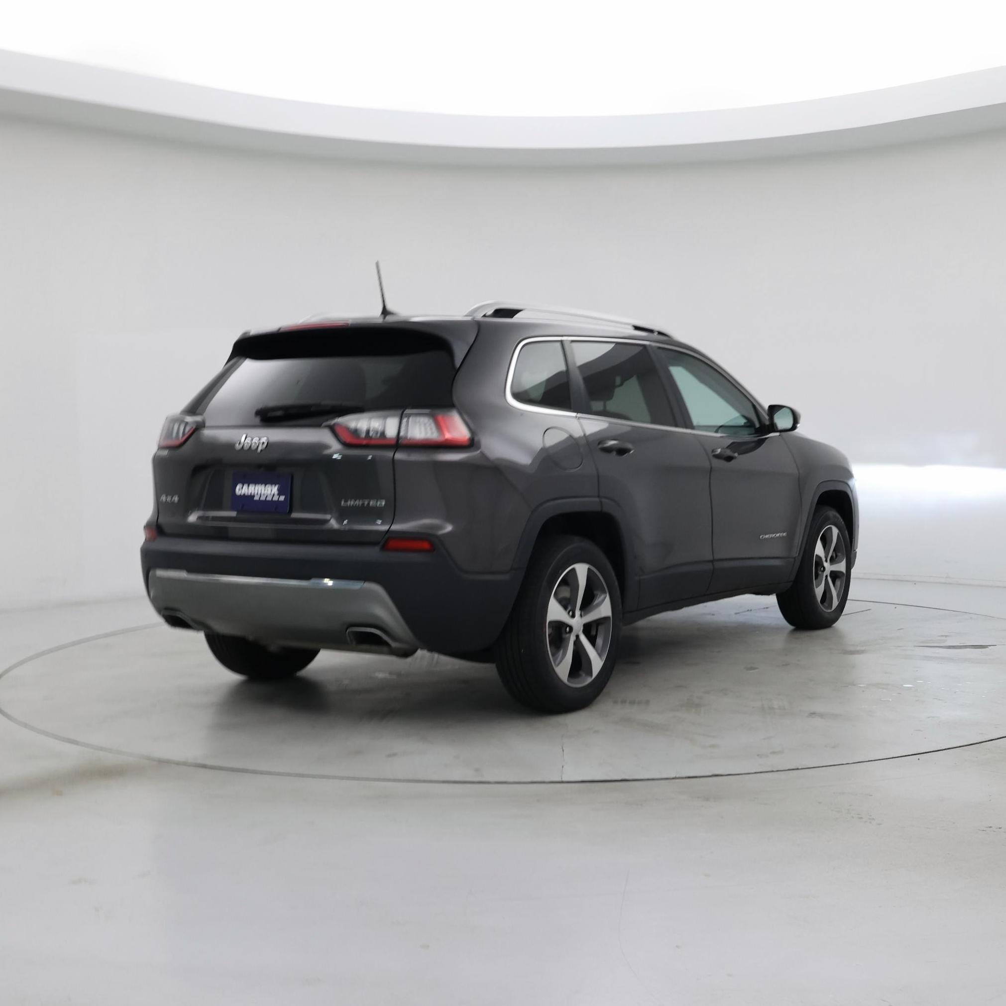 Thumbnail: 2021 Jeep Cherokee - 8