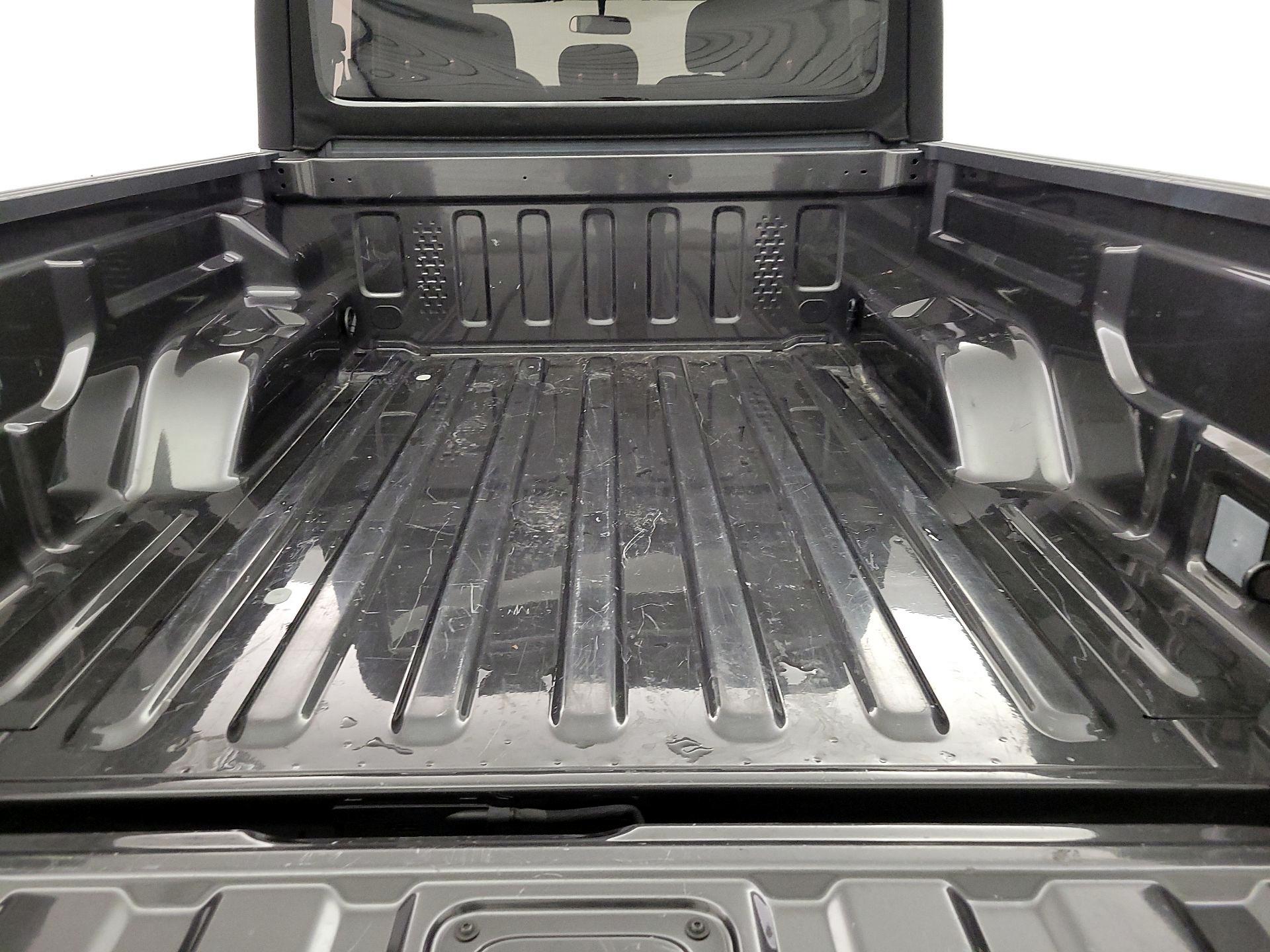 Thumbnail: 2022 Jeep Gladiator - 20