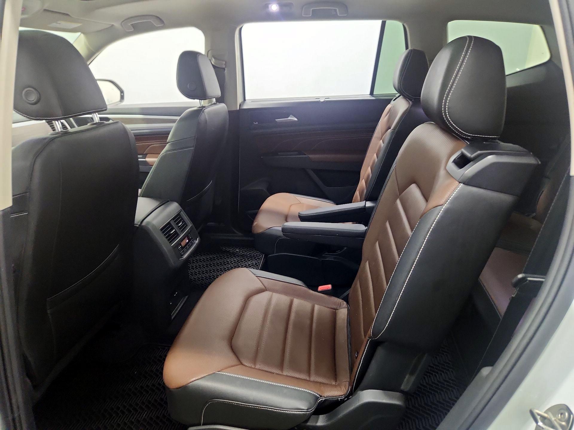 Thumbnail: 2021 Volkswagen Atlas - 20