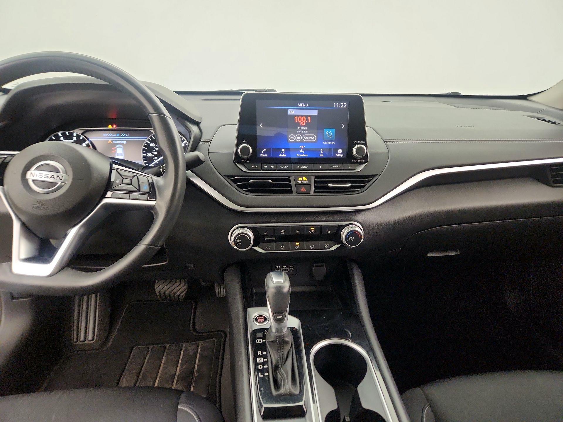 Thumbnail: 2022 Nissan Altima - 9