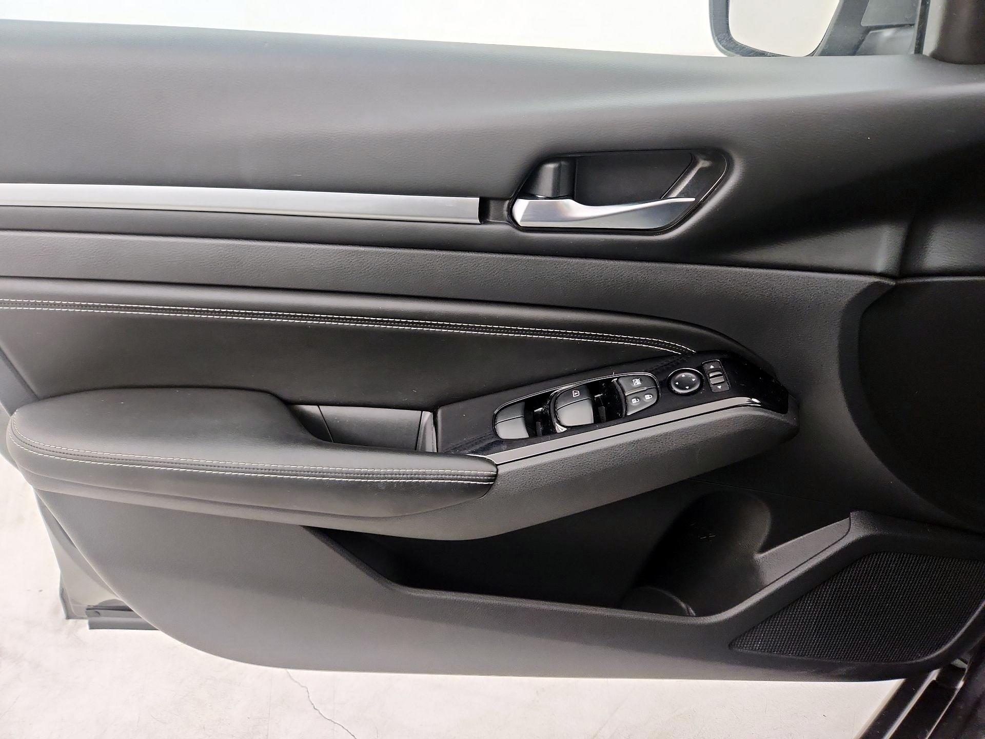 Thumbnail: 2022 Nissan Altima - 12