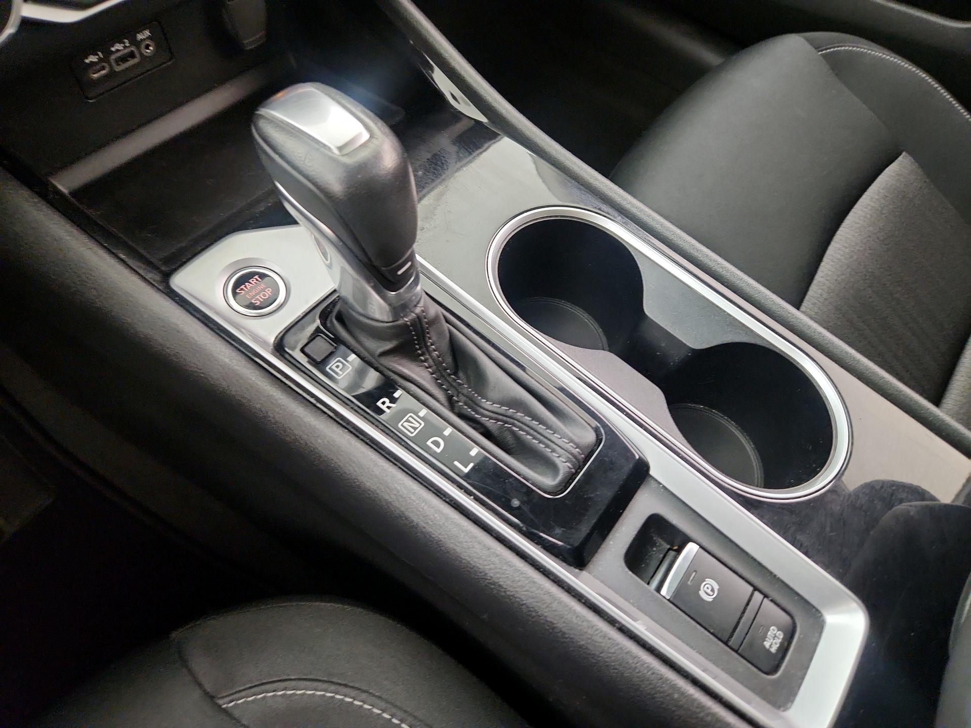 Thumbnail: 2022 Nissan Altima - 17