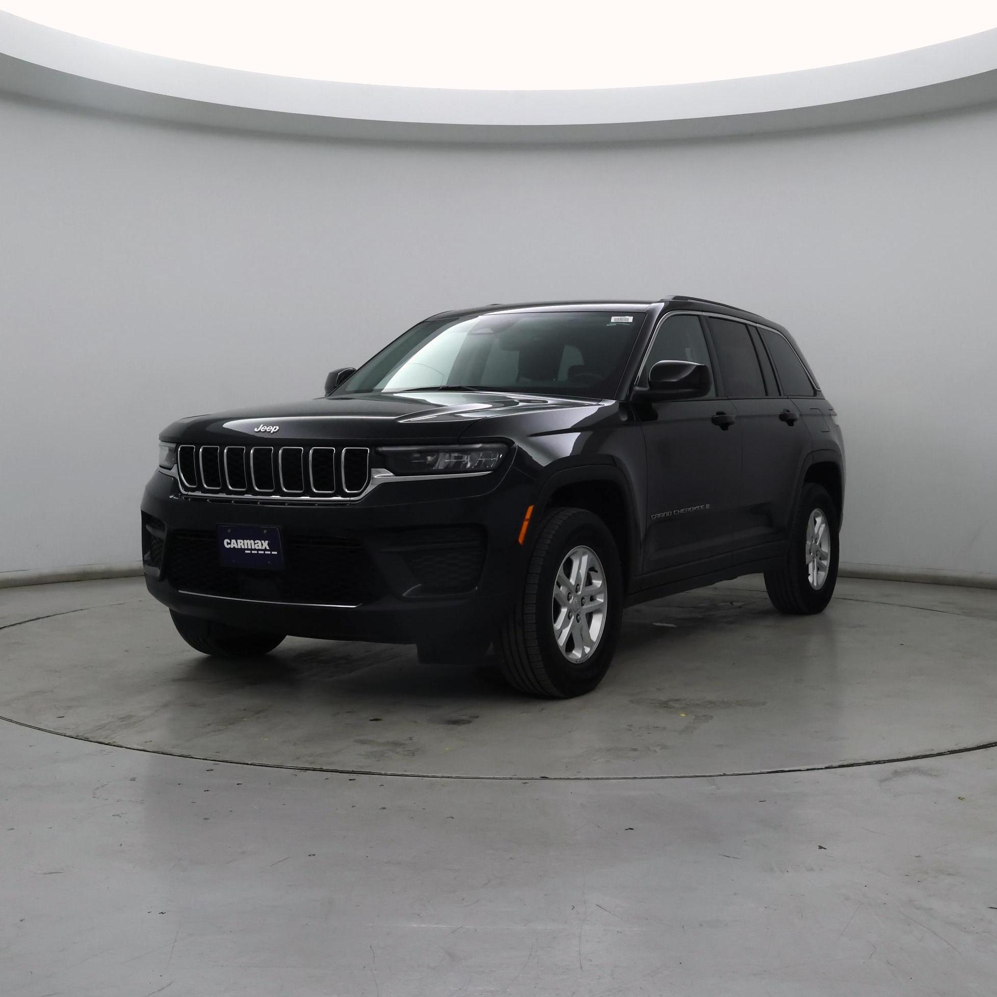 Thumbnail: 2023 Jeep Grand Cherokee - 4
