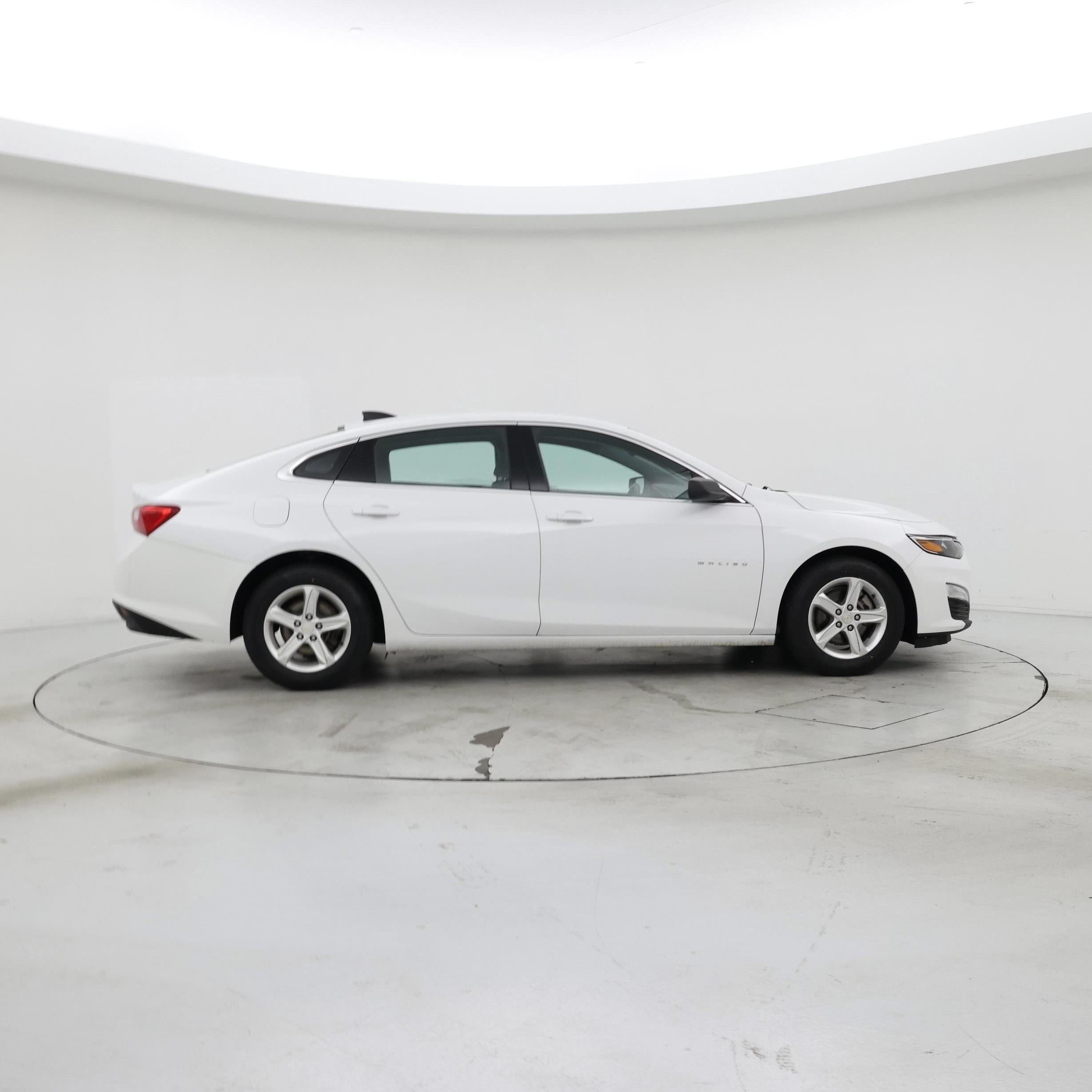 Thumbnail: 2022 Chevrolet Malibu - 7