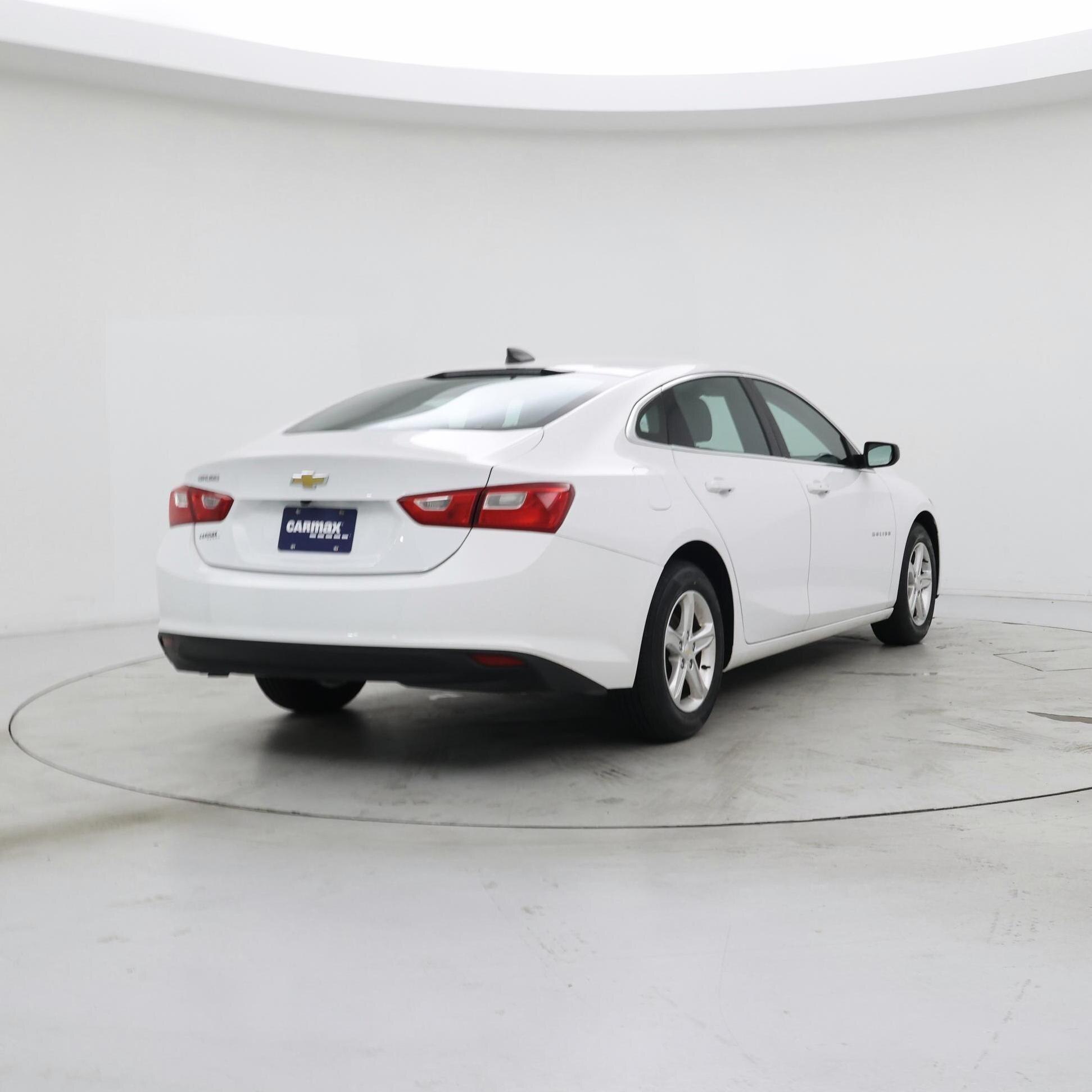 Thumbnail: 2022 Chevrolet Malibu - 8