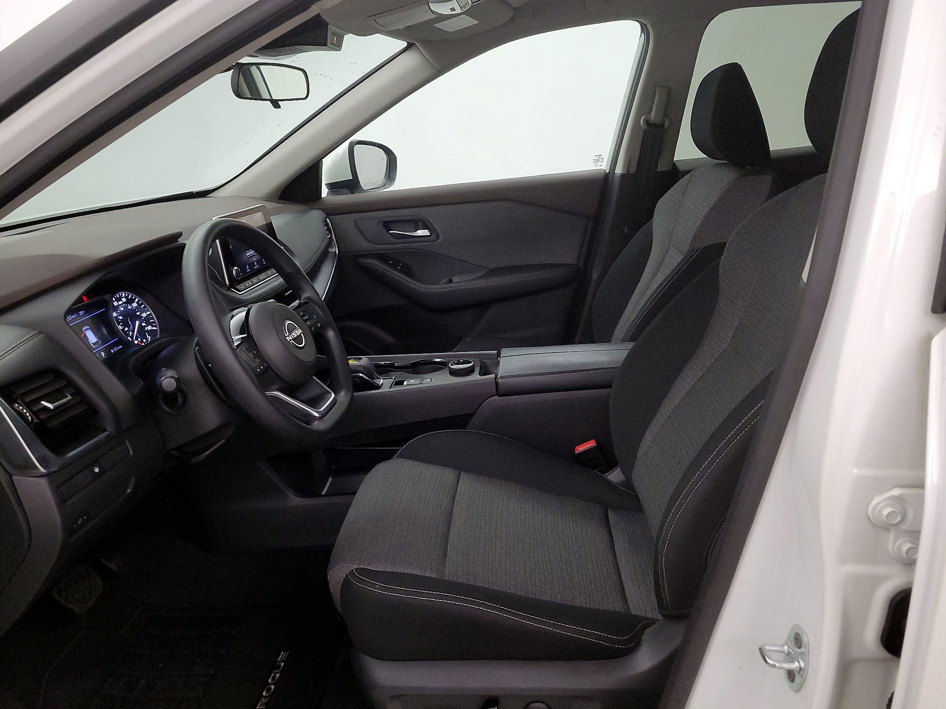 Thumbnail: 2023 Nissan Rogue - 11