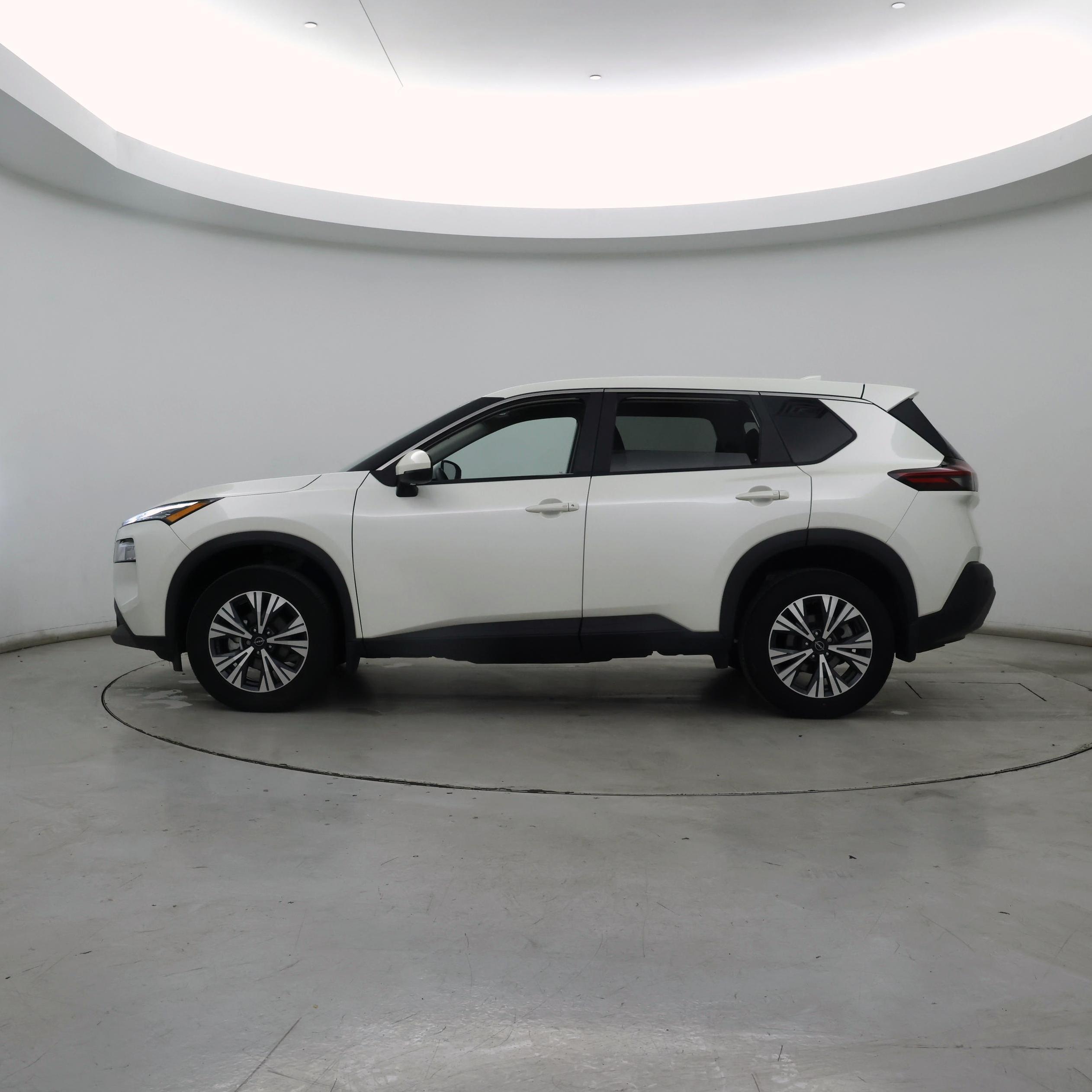 Thumbnail: 2023 Nissan Rogue - 3