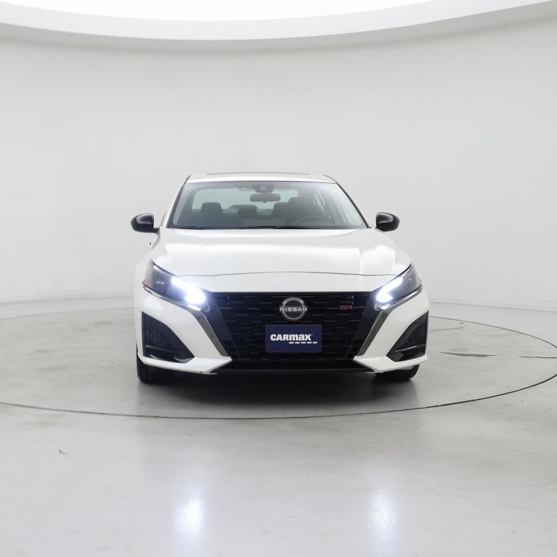 Thumbnail: 2023 Nissan Altima - 5