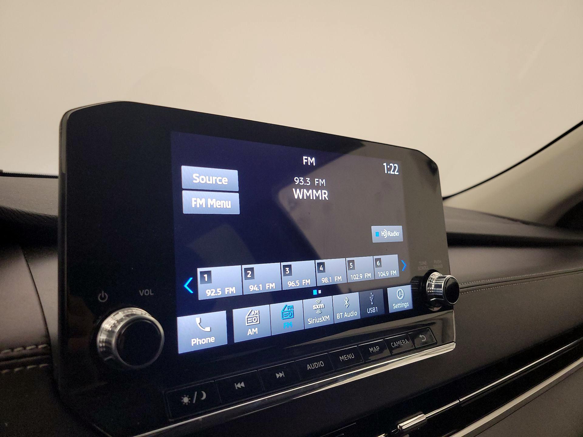 Thumbnail: 2024 Mitsubishi Outlander - 16