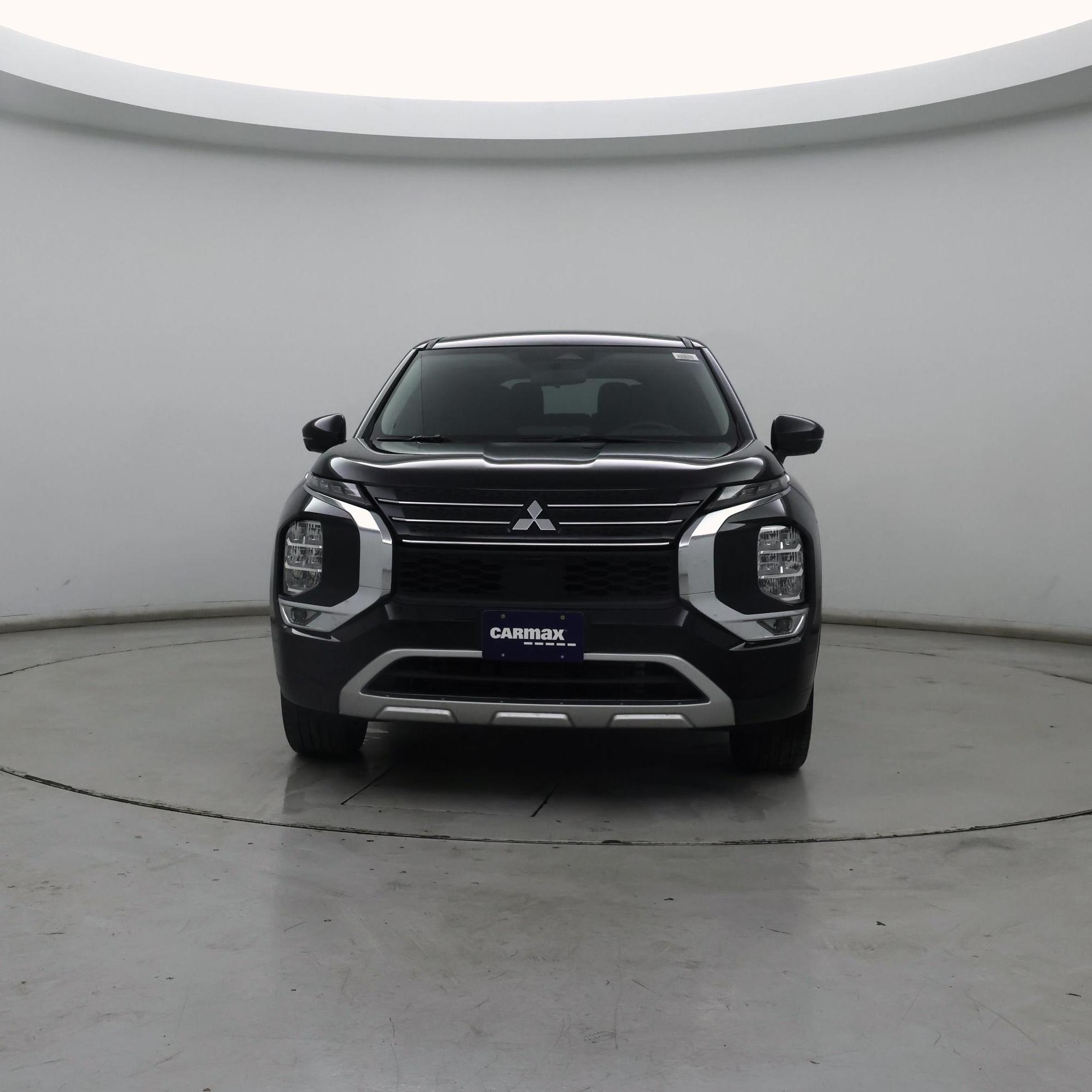 Thumbnail: 2024 Mitsubishi Outlander - 5