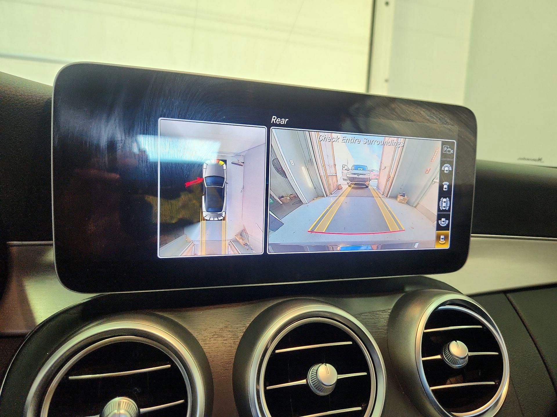 Thumbnail: 2020 Mercedes-Benz C-Class - 14