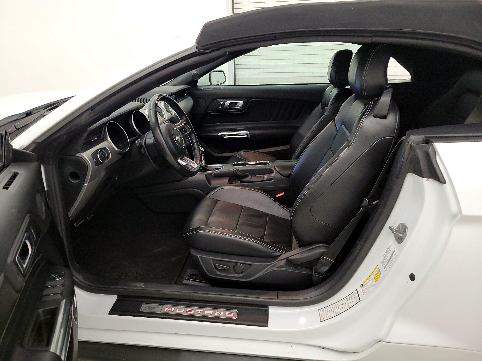 Thumbnail: 2022 Ford Mustang - 11