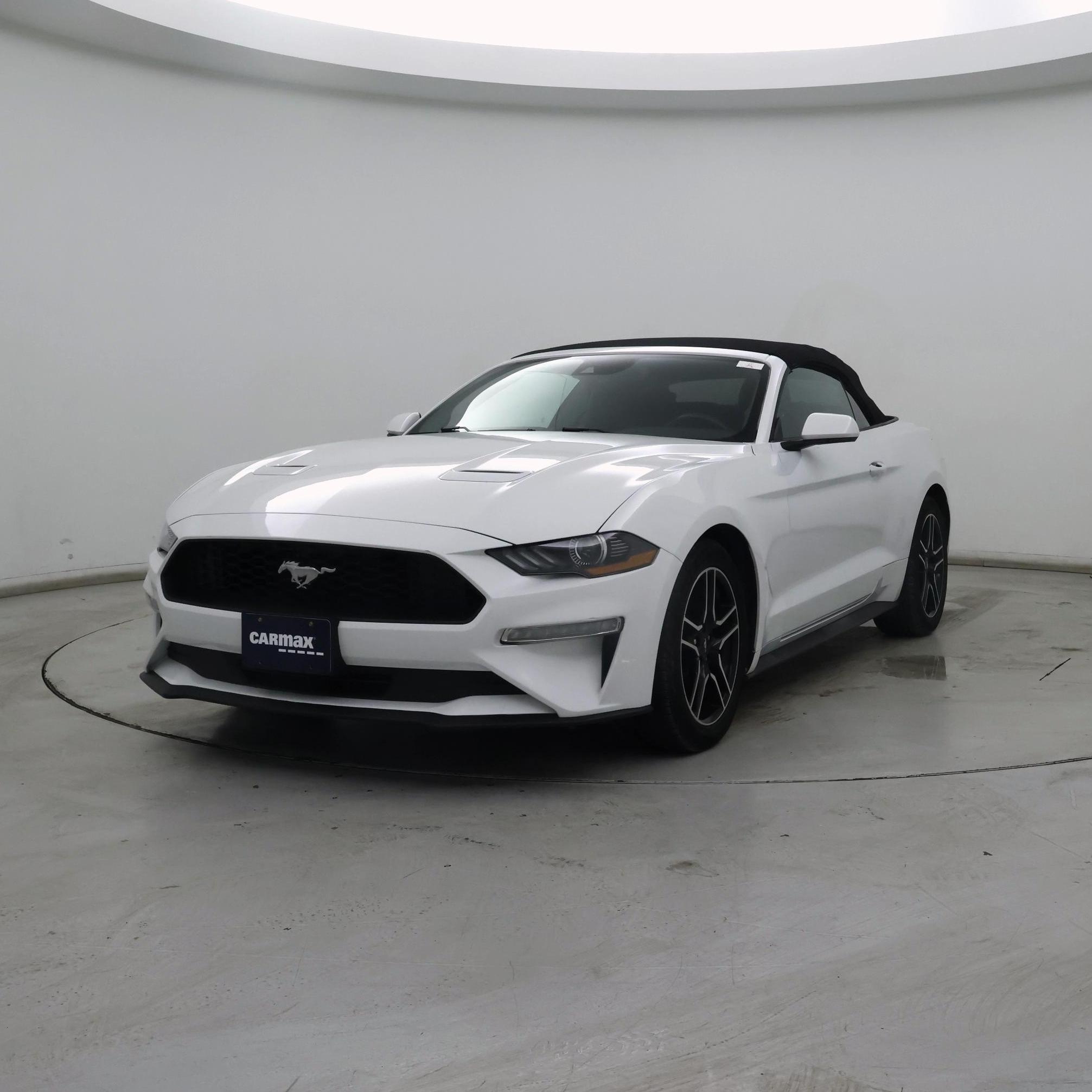 Thumbnail: 2022 Ford Mustang - 4