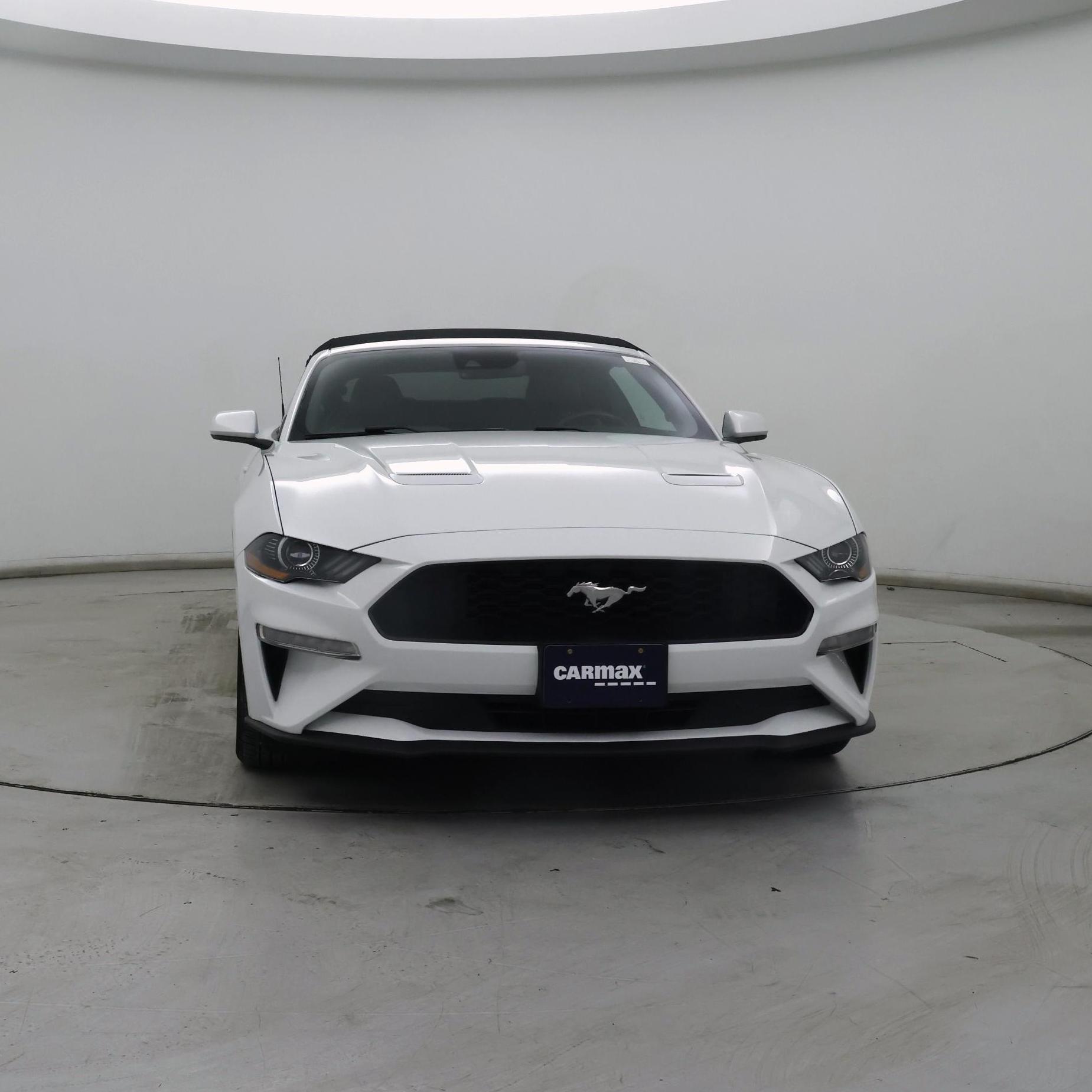Thumbnail: 2022 Ford Mustang - 5