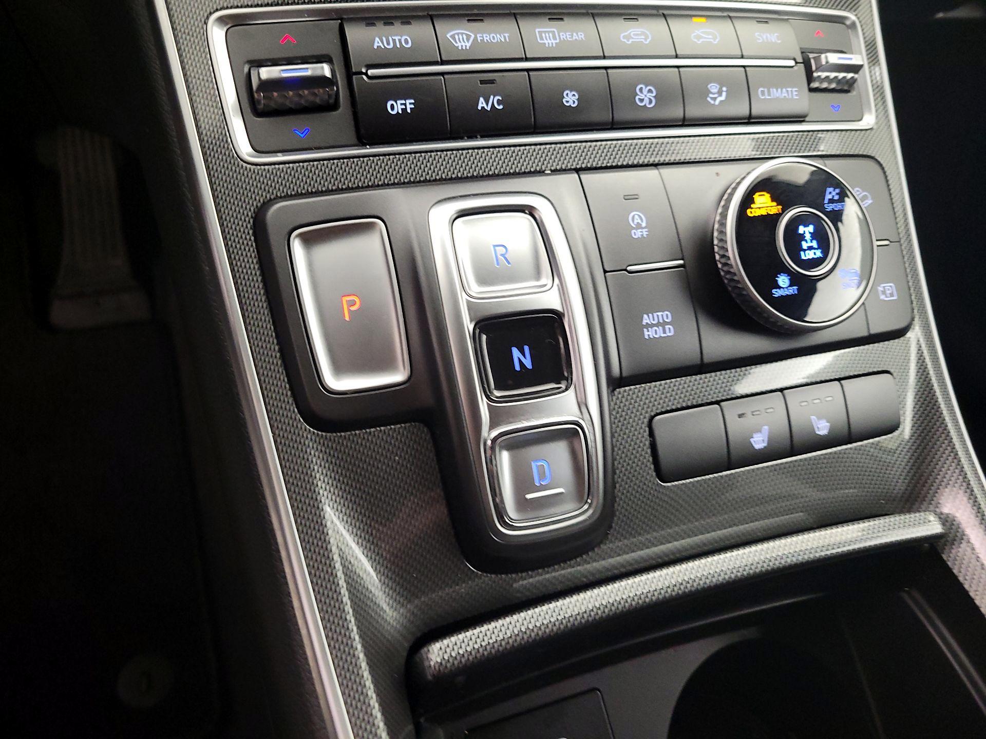 Thumbnail: 2023 Hyundai Santa Fe - 17