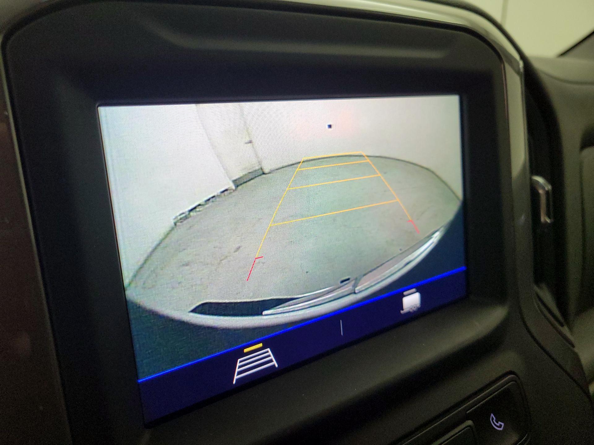 Thumbnail: 2021 Chevrolet Silverado 1500 - 14