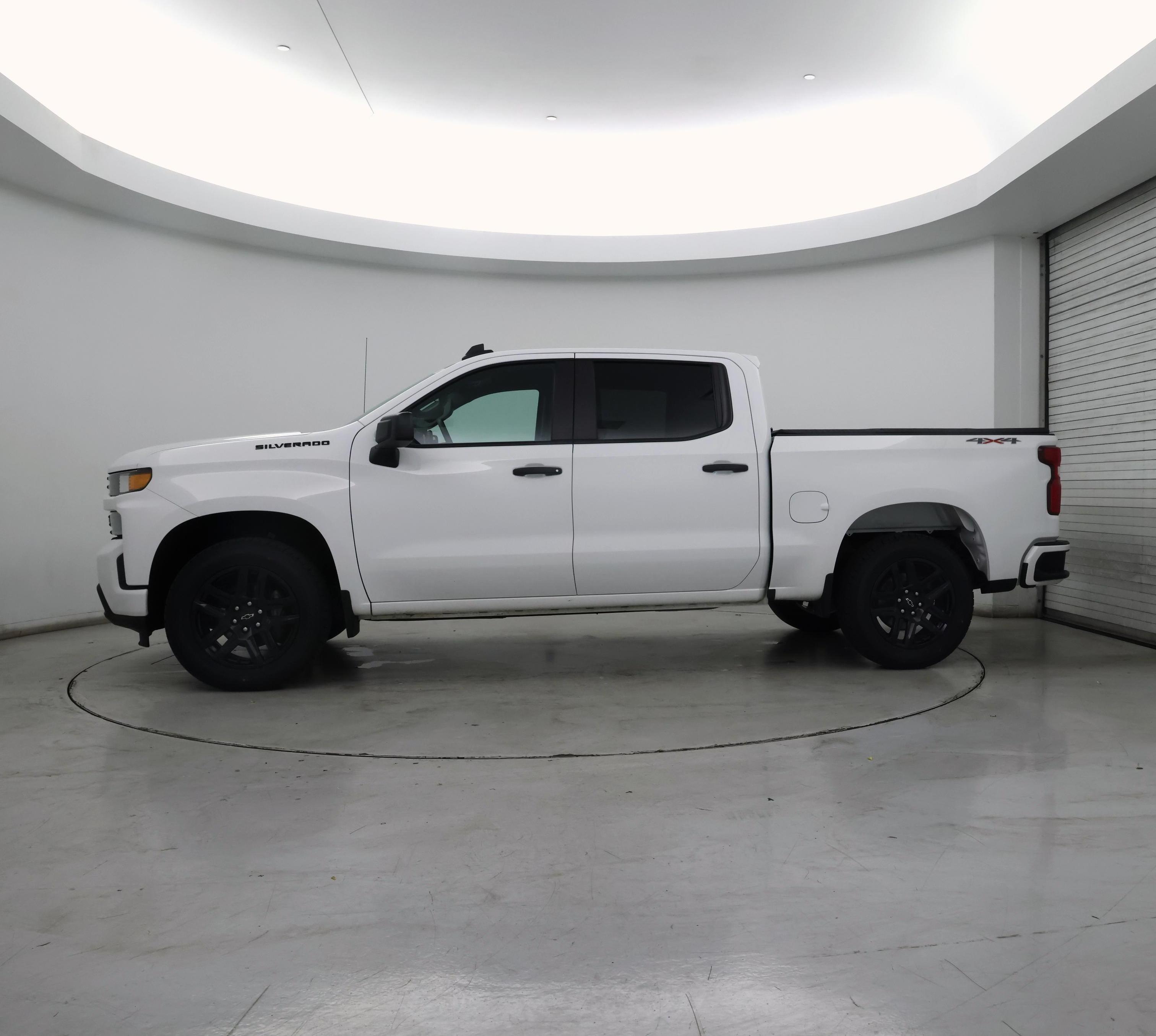 Thumbnail: 2021 Chevrolet Silverado 1500 - 3