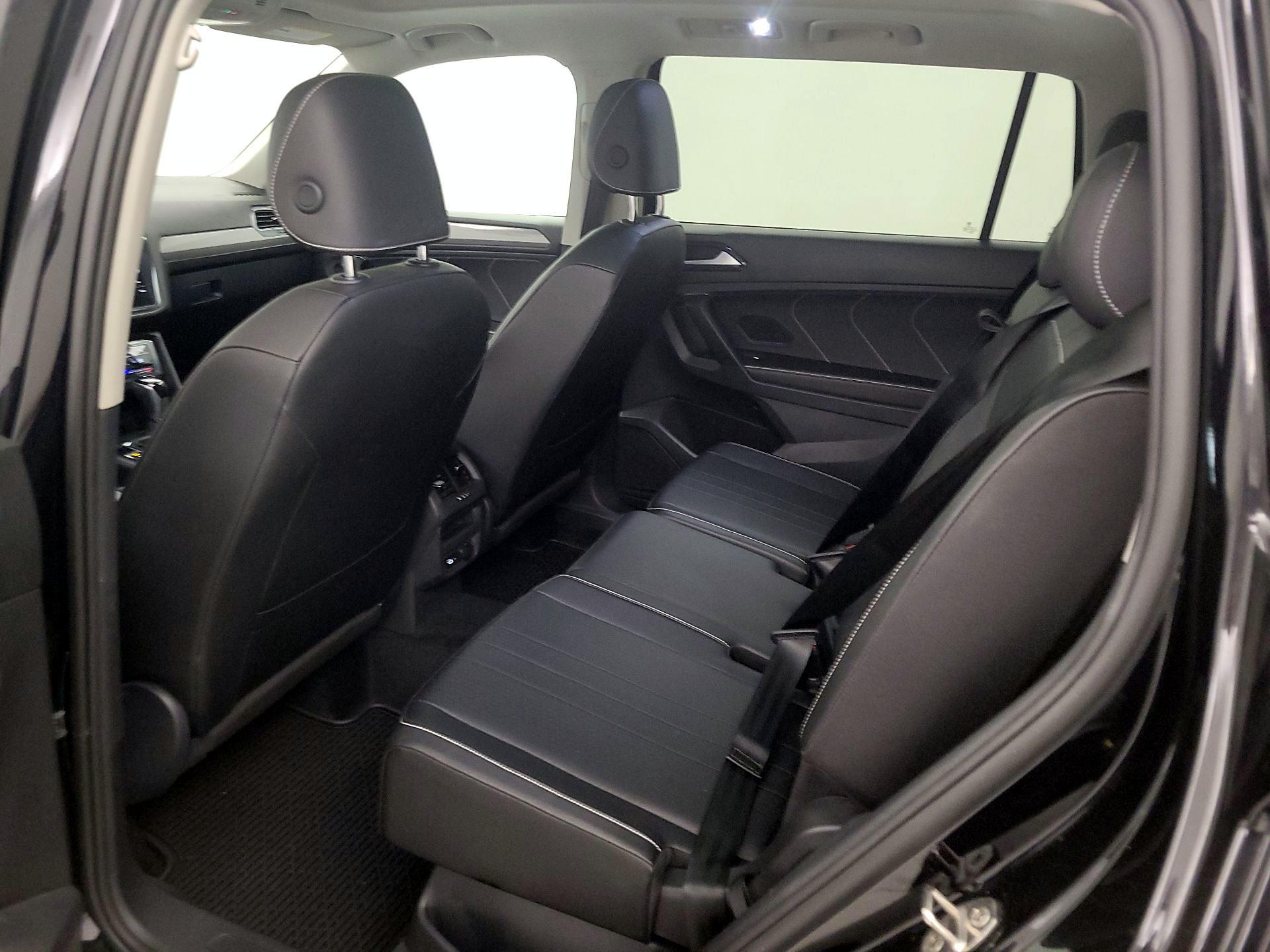 Thumbnail: 2022 Volkswagen Tiguan - 20