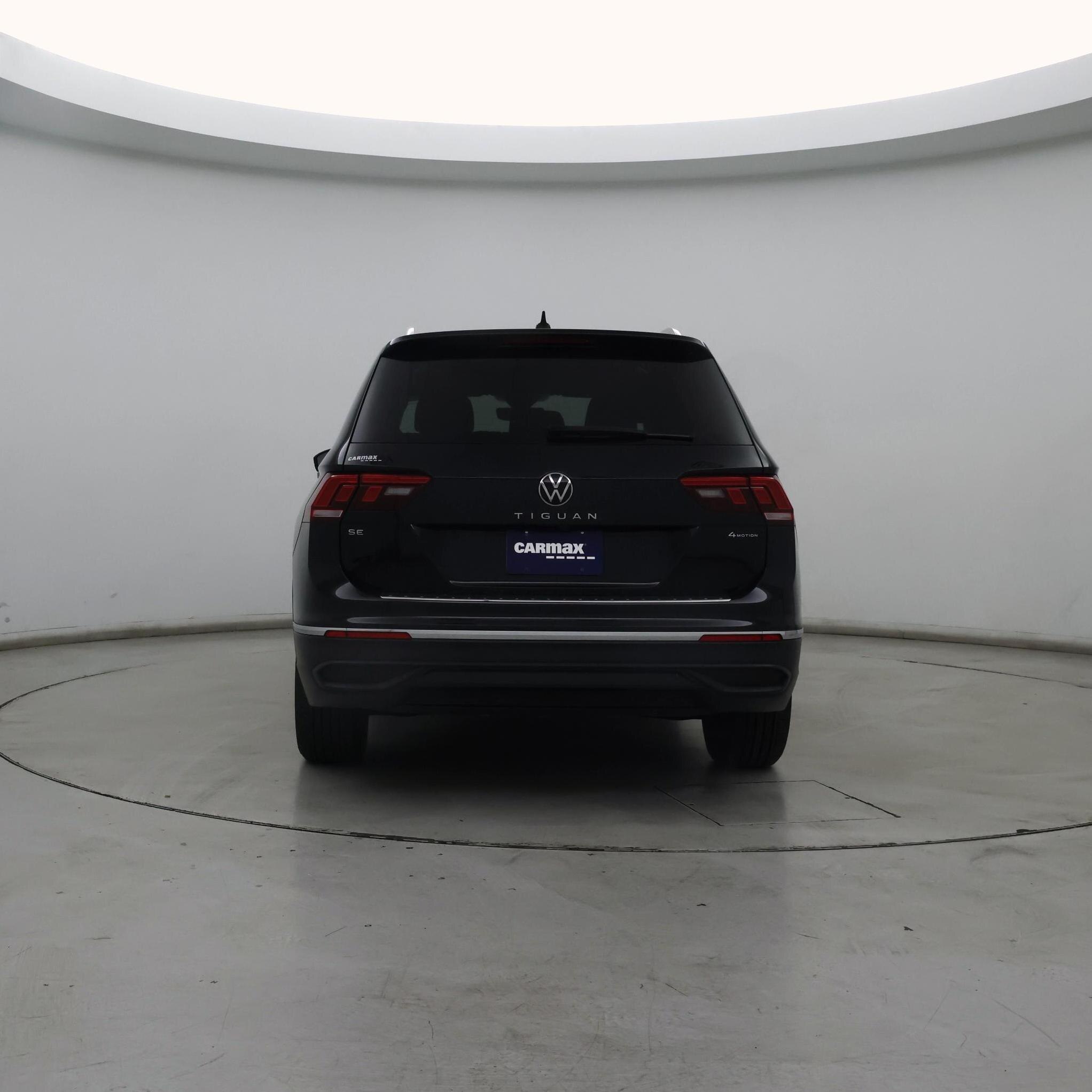 Thumbnail: 2022 Volkswagen Tiguan - 6