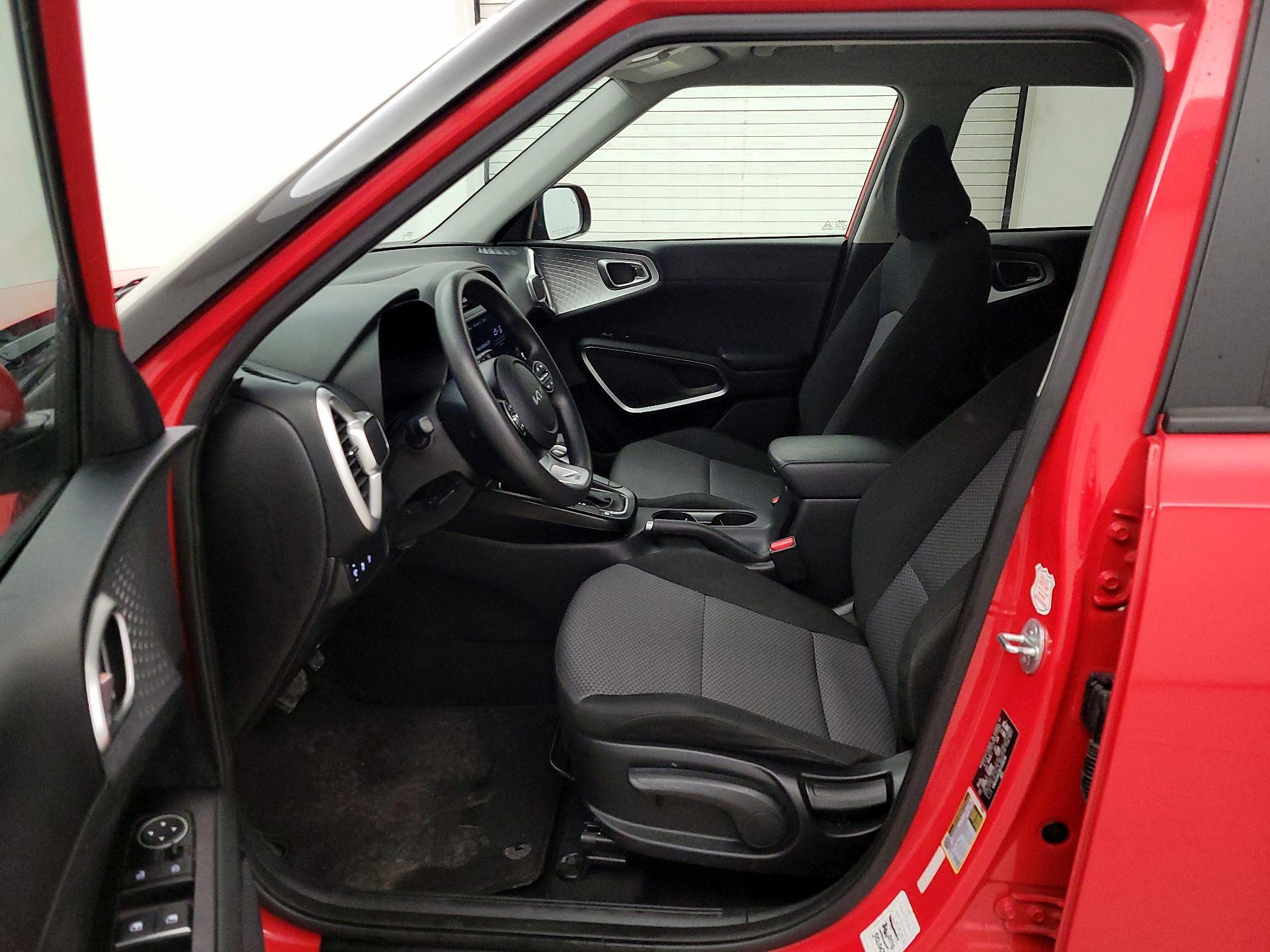 Thumbnail: 2023 Kia Soul - 11