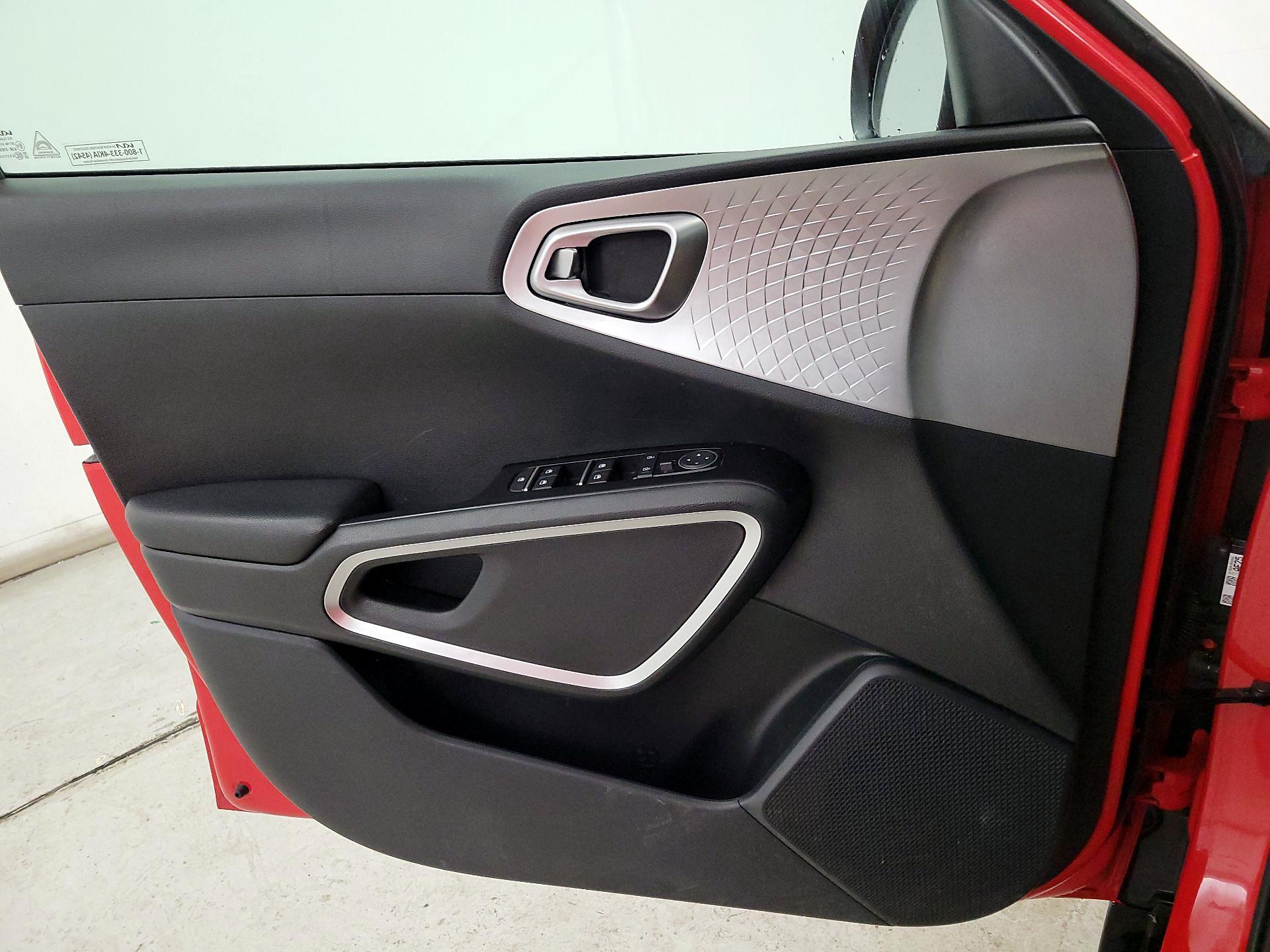 Thumbnail: 2023 Kia Soul - 12