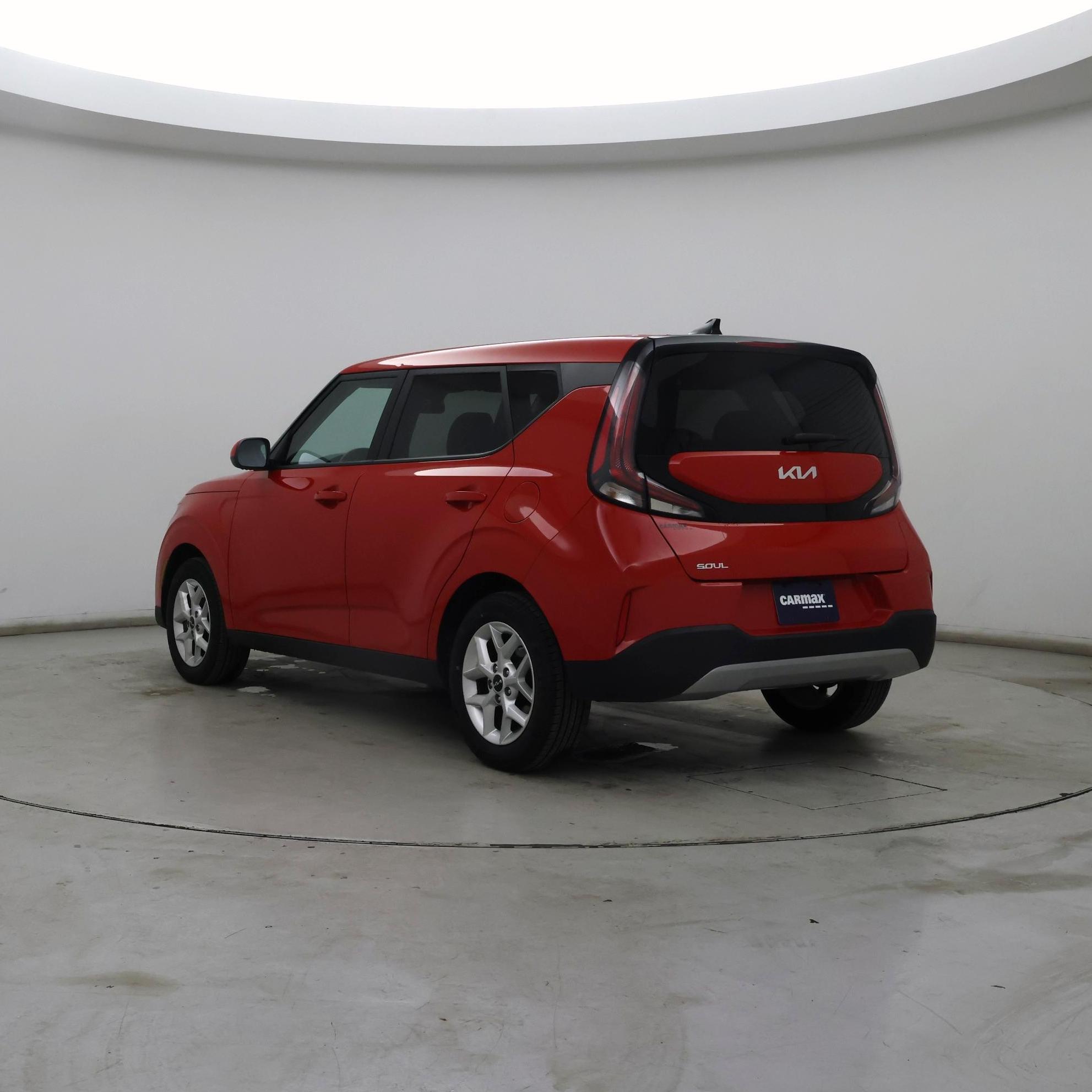 Thumbnail: 2023 Kia Soul - 2