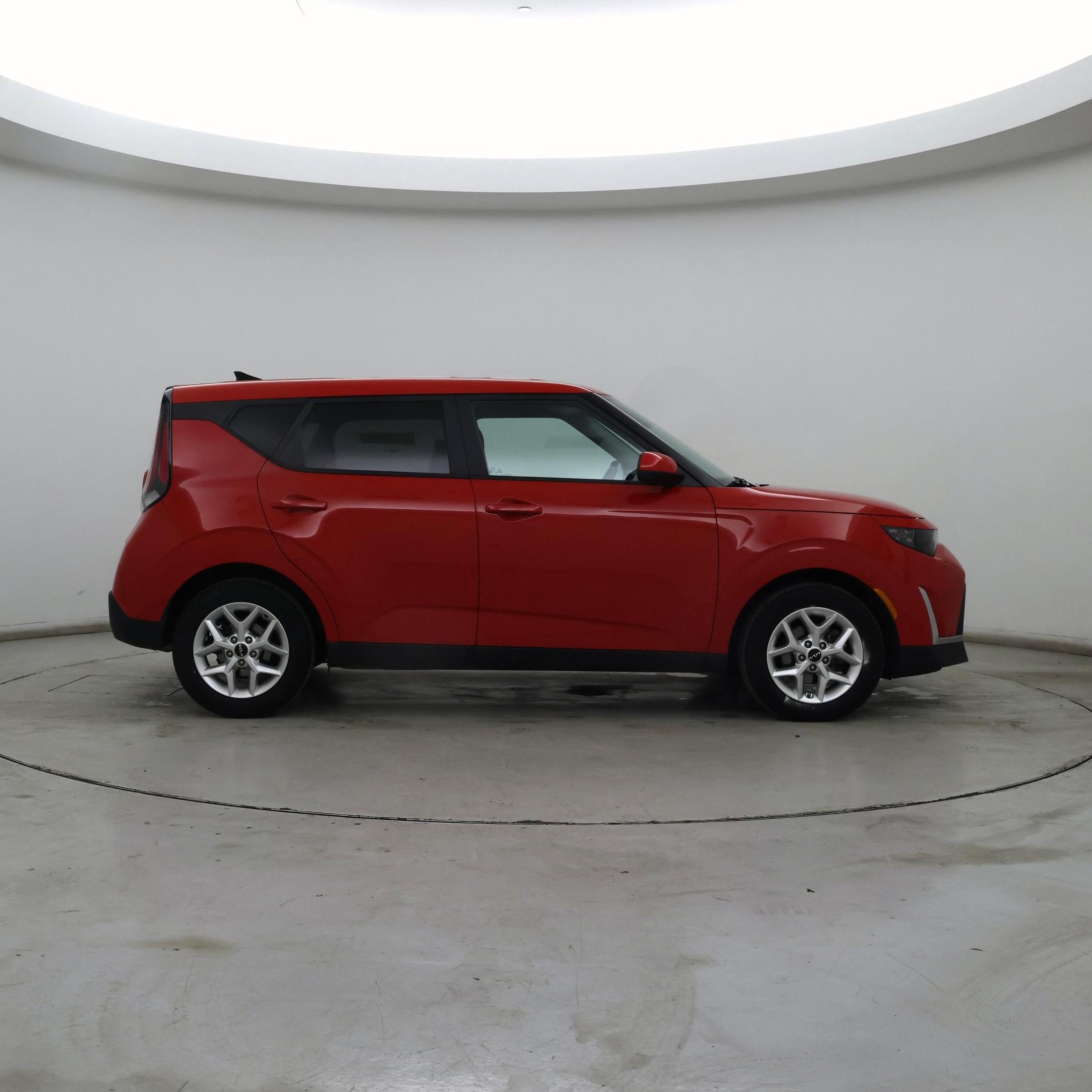 Thumbnail: 2023 Kia Soul - 7