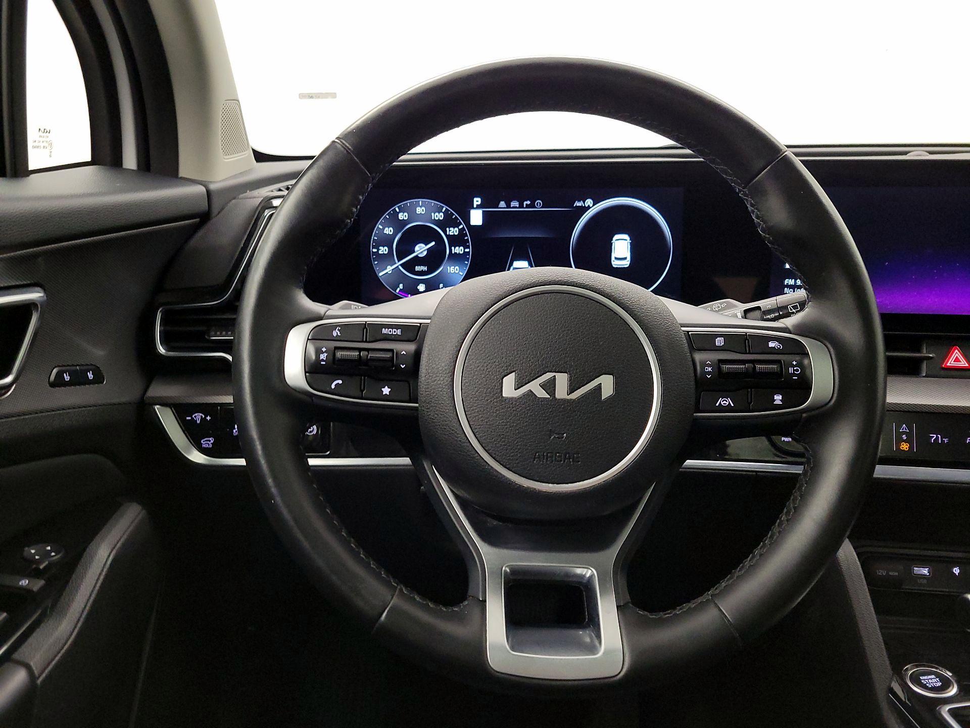 Thumbnail: 2023 Kia Sportage - 10