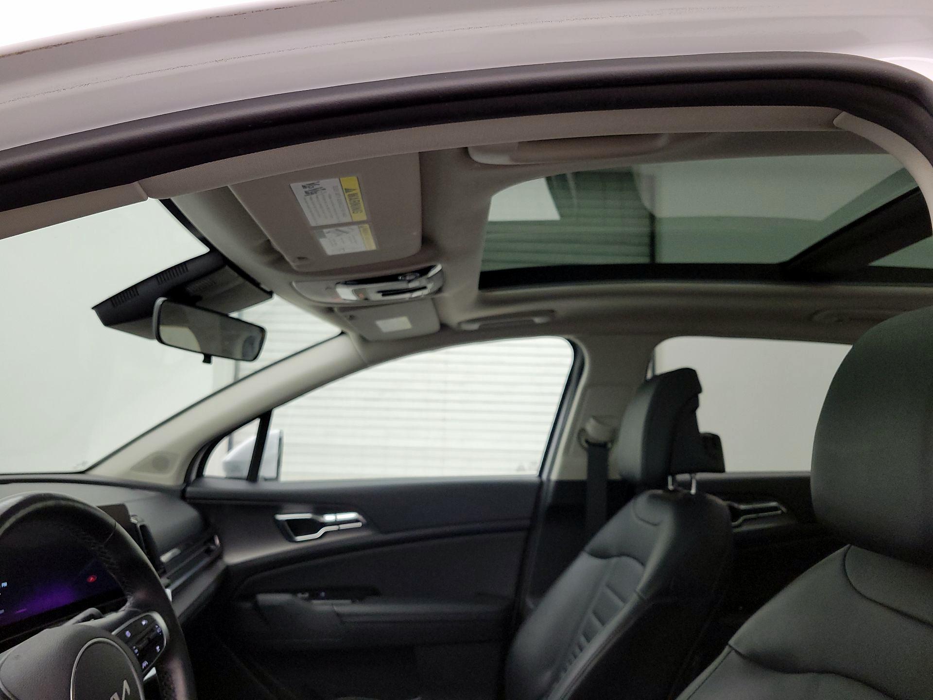 Thumbnail: 2023 Kia Sportage - 20