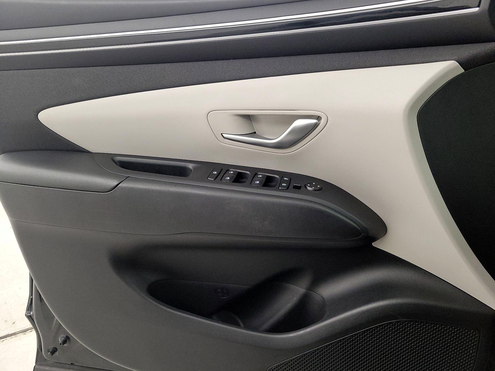 Thumbnail: 2023 Hyundai Tucson - 12