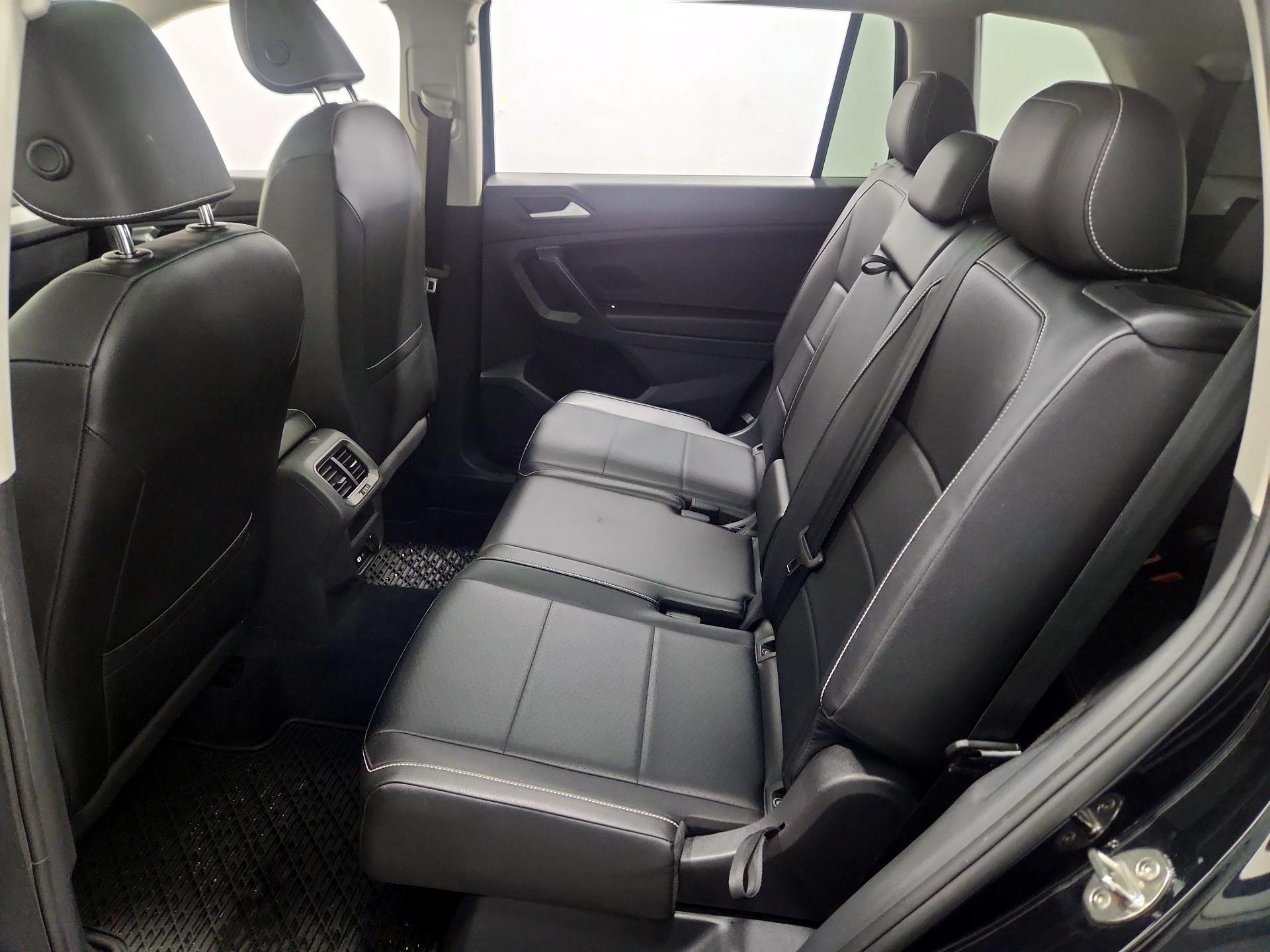 Thumbnail: 2021 Volkswagen Tiguan - 20