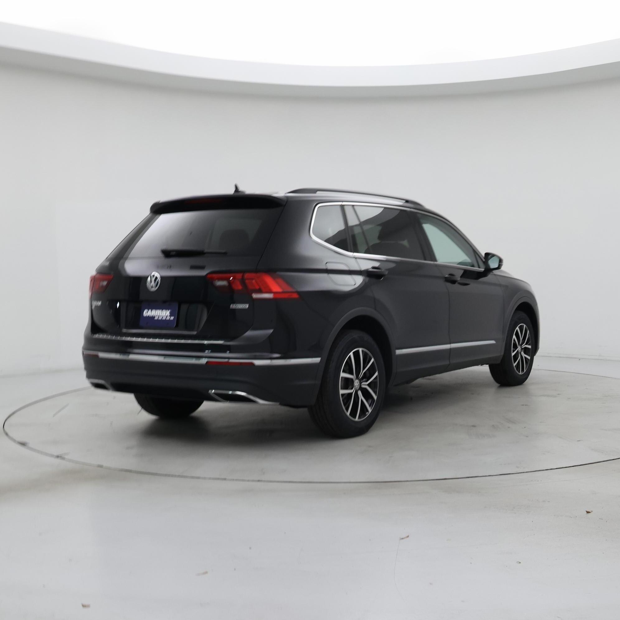 Thumbnail: 2021 Volkswagen Tiguan - 8