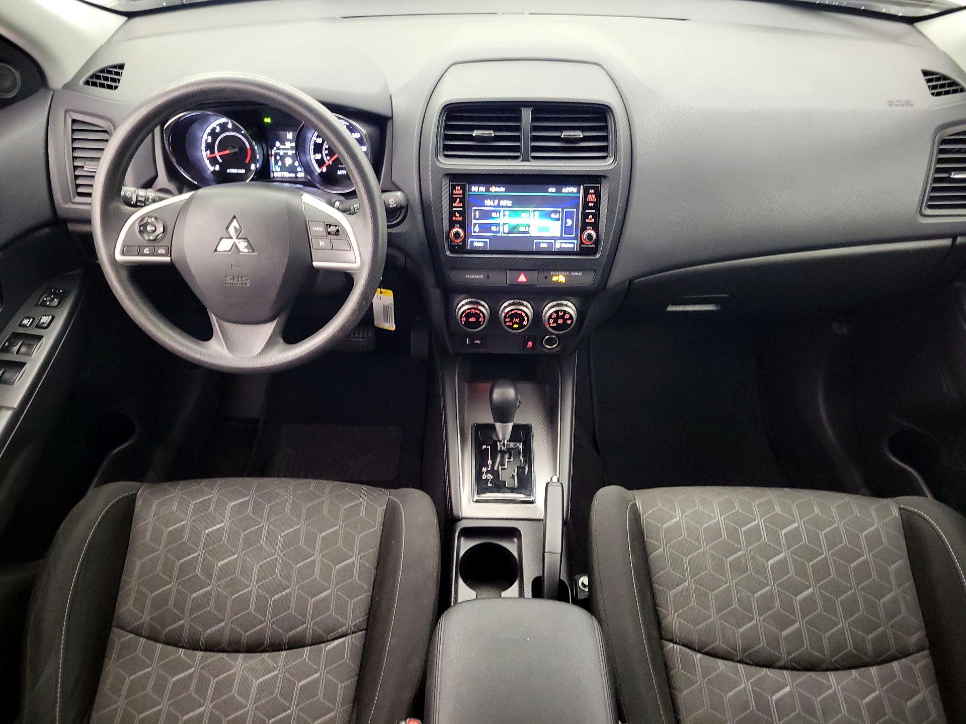 Thumbnail: 2021 Mitsubishi Outlander Sport - 9