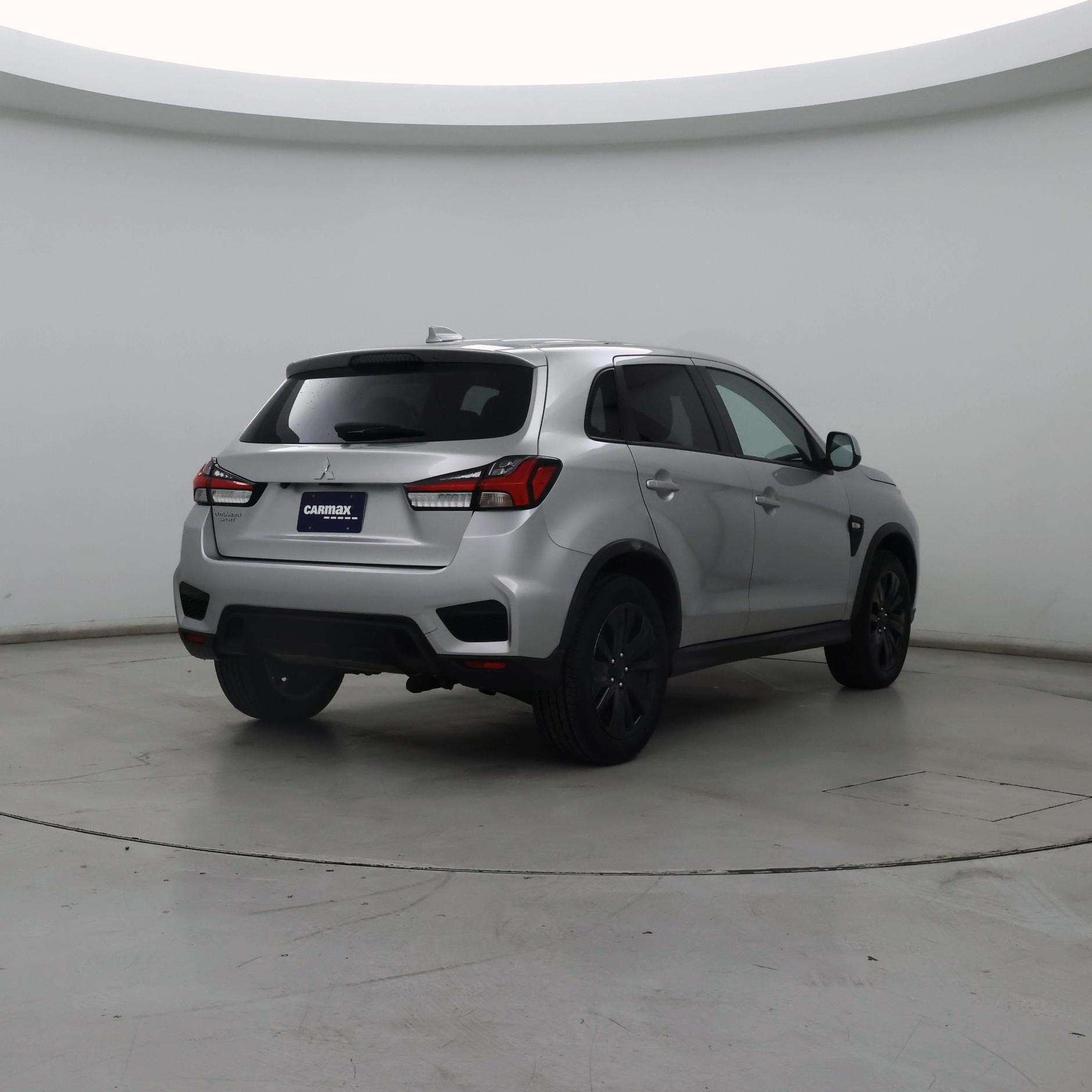 Thumbnail: 2021 Mitsubishi Outlander Sport - 8