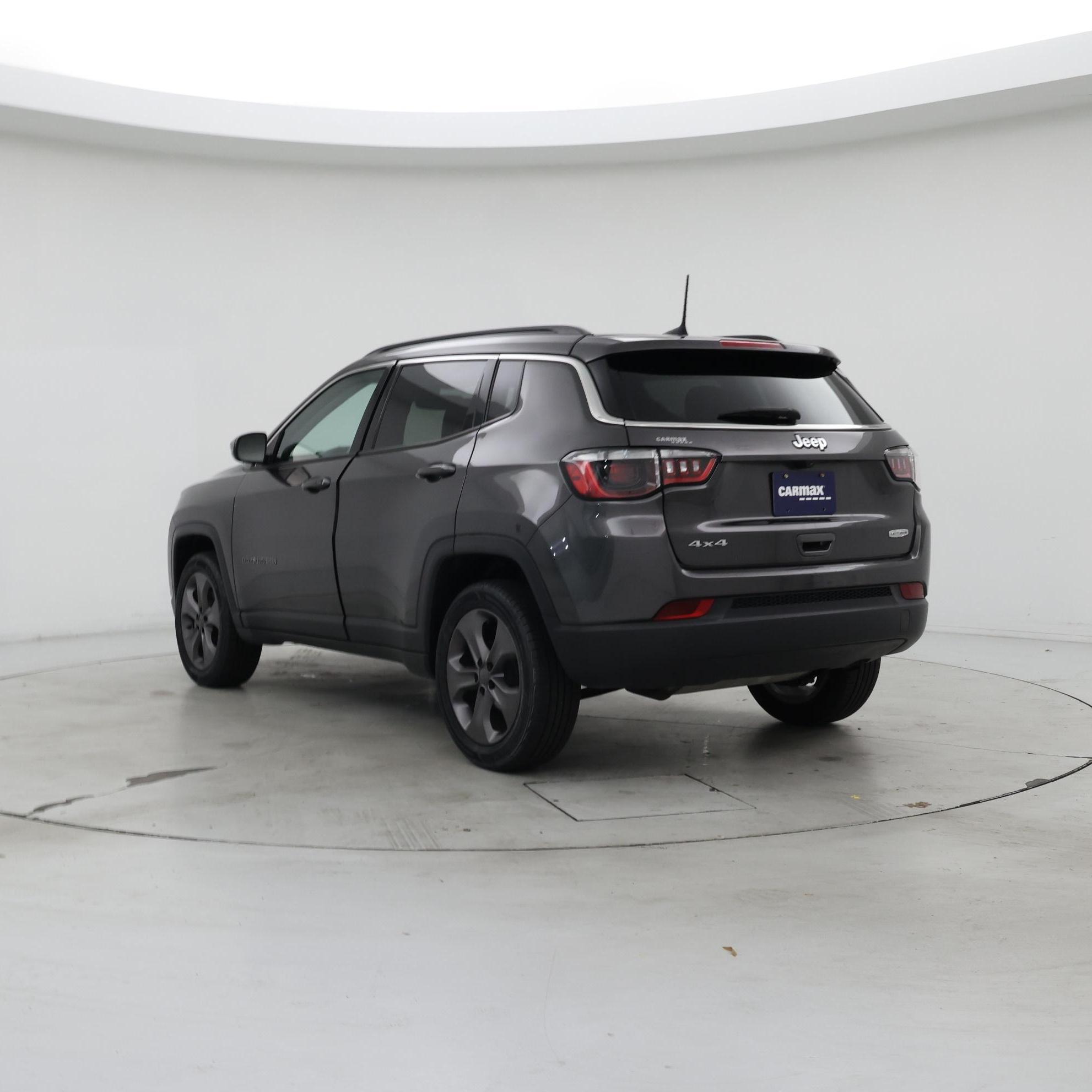 Thumbnail: 2022 Jeep Compass - 2