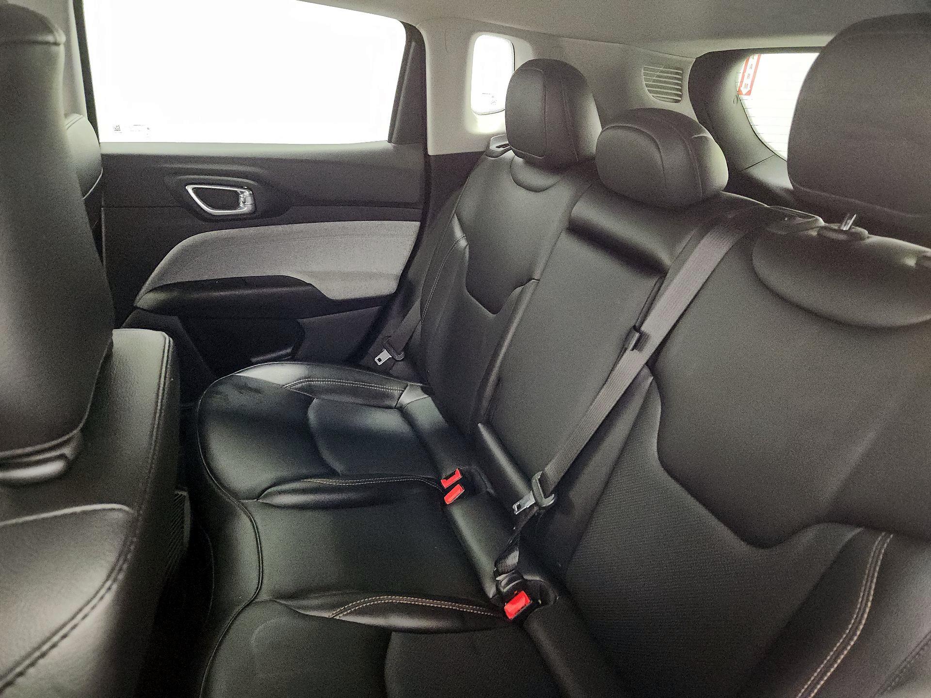 Thumbnail: 2022 Jeep Compass - 19