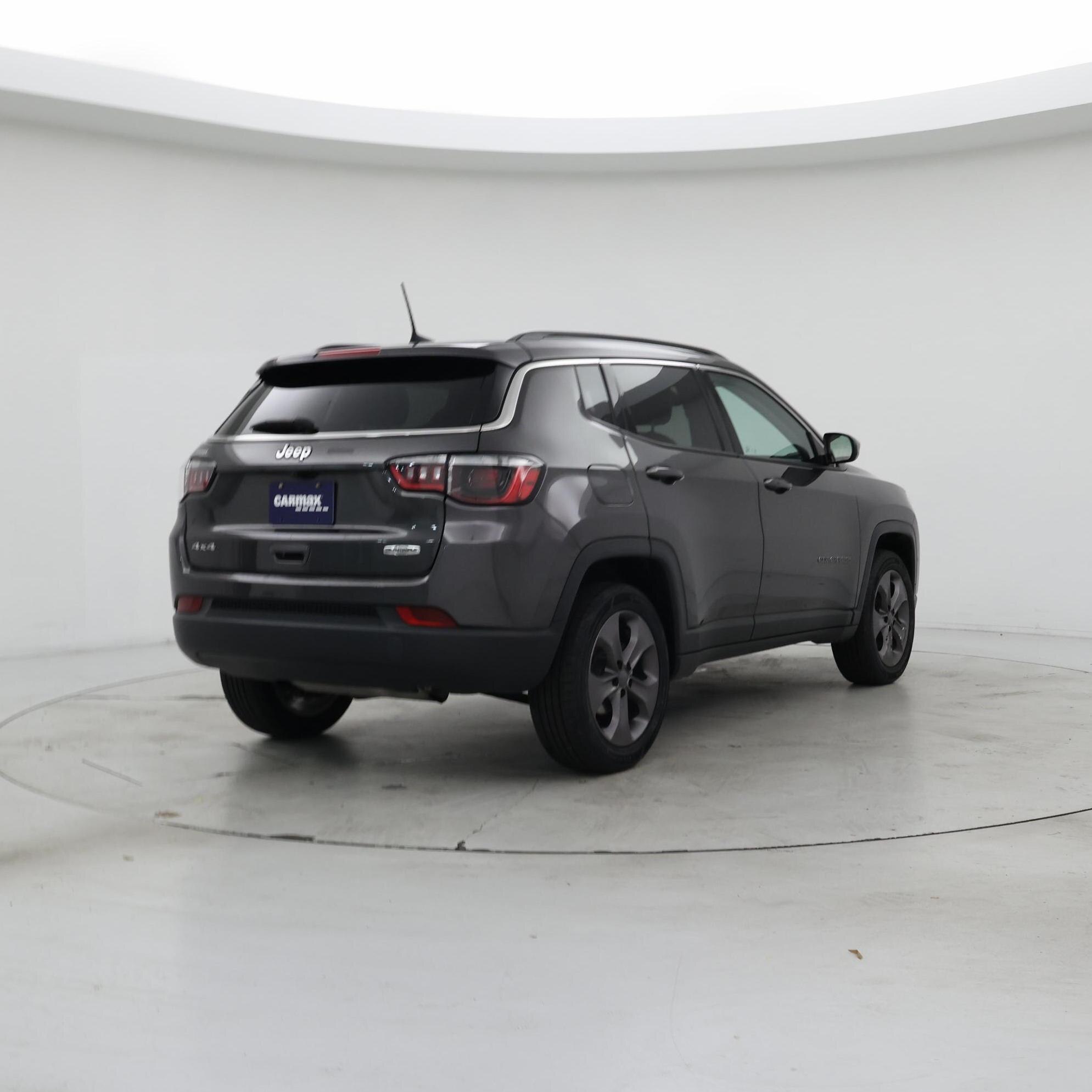 Thumbnail: 2022 Jeep Compass - 8