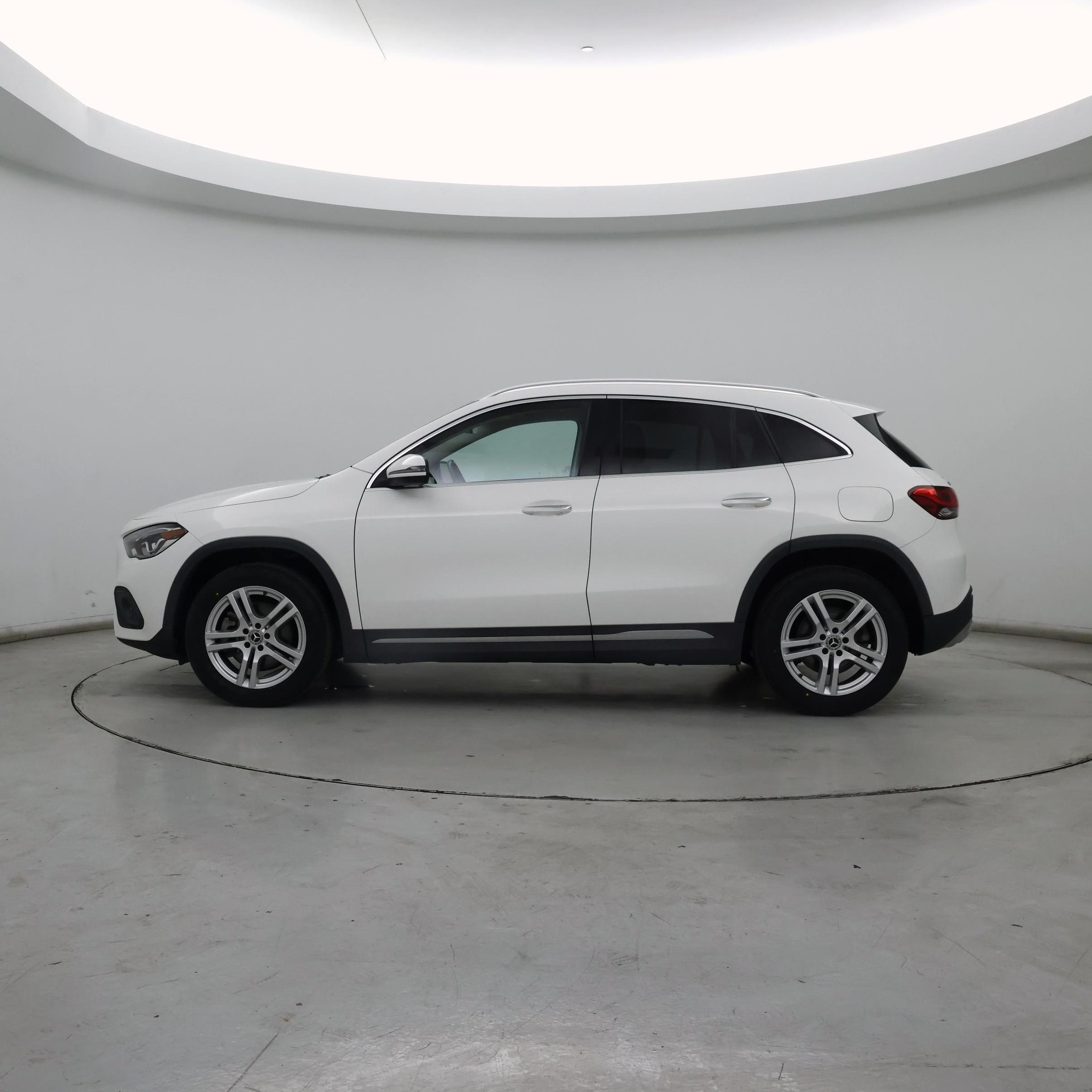 Thumbnail: 2022 Mercedes-Benz GLA - 3