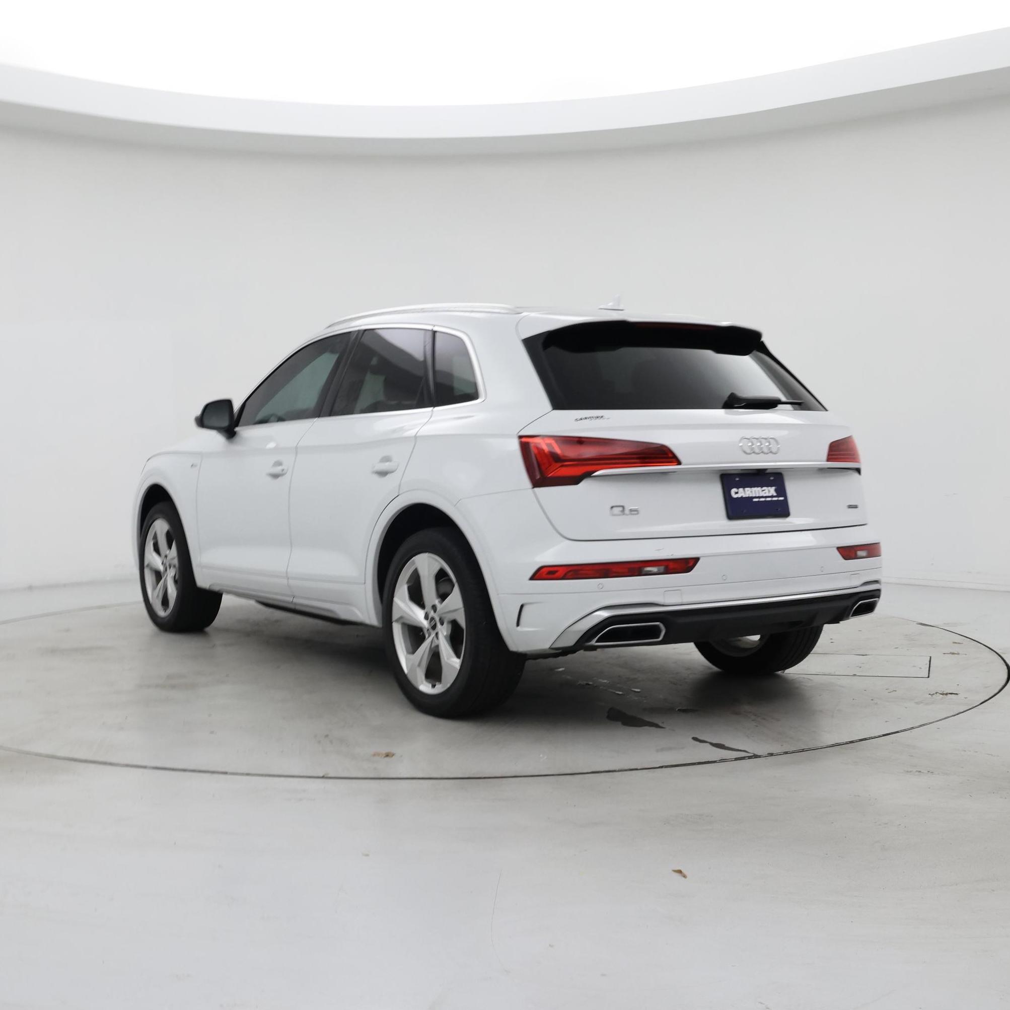 Thumbnail: 2023 Audi Q5 - 2