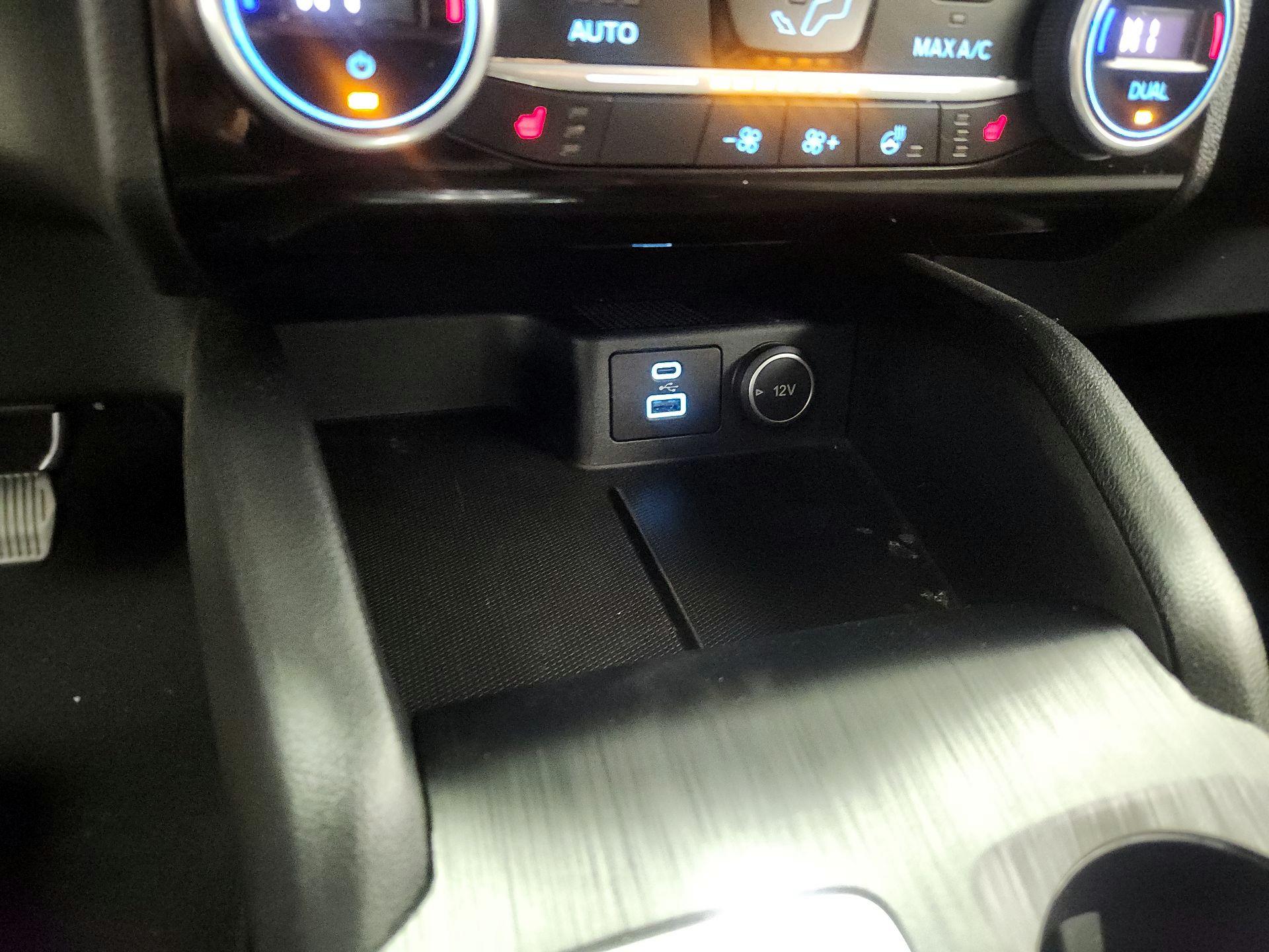 Thumbnail: 2021 Ford Escape - 18