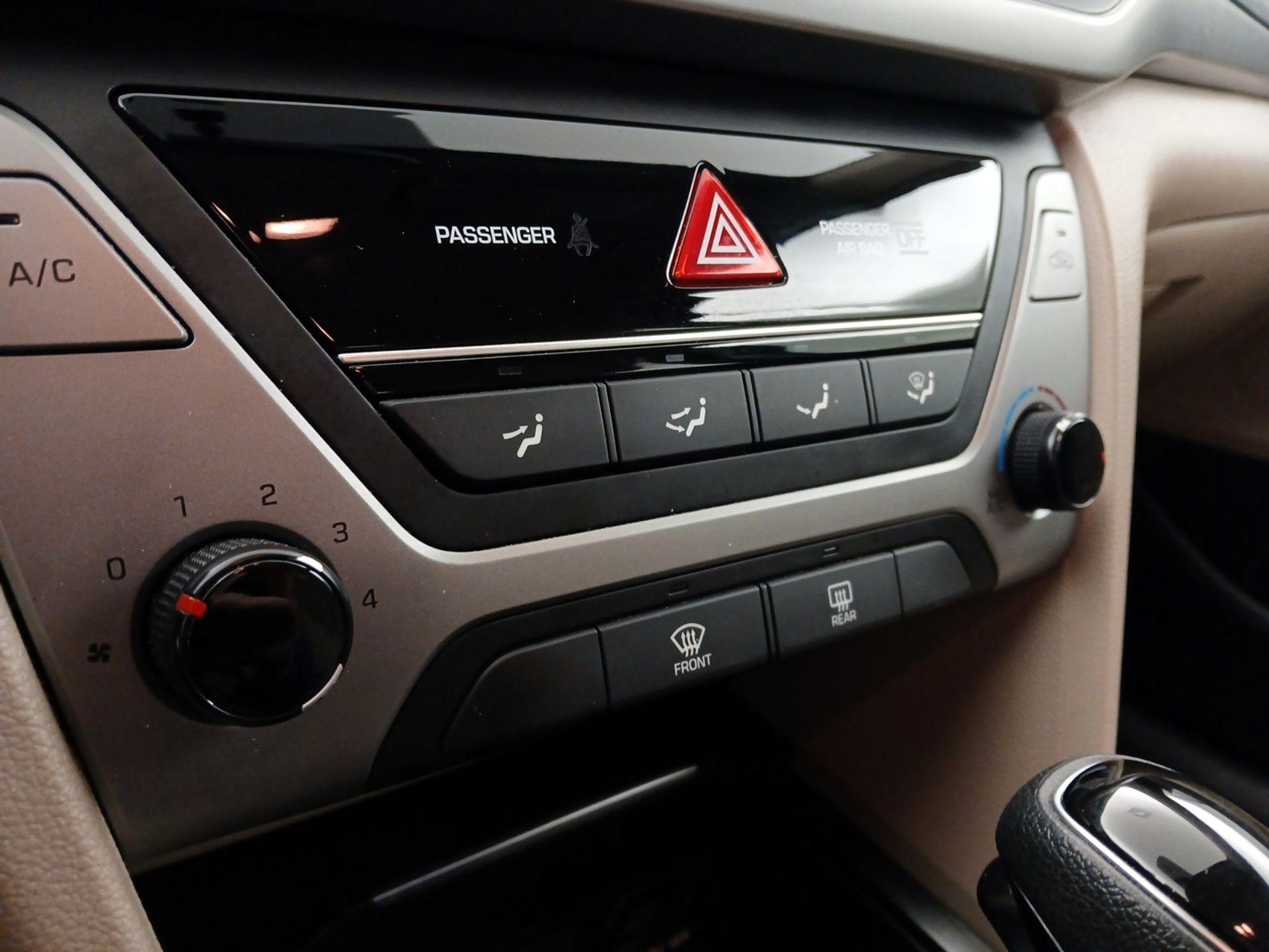 Thumbnail: 2017 Hyundai Elantra - 15