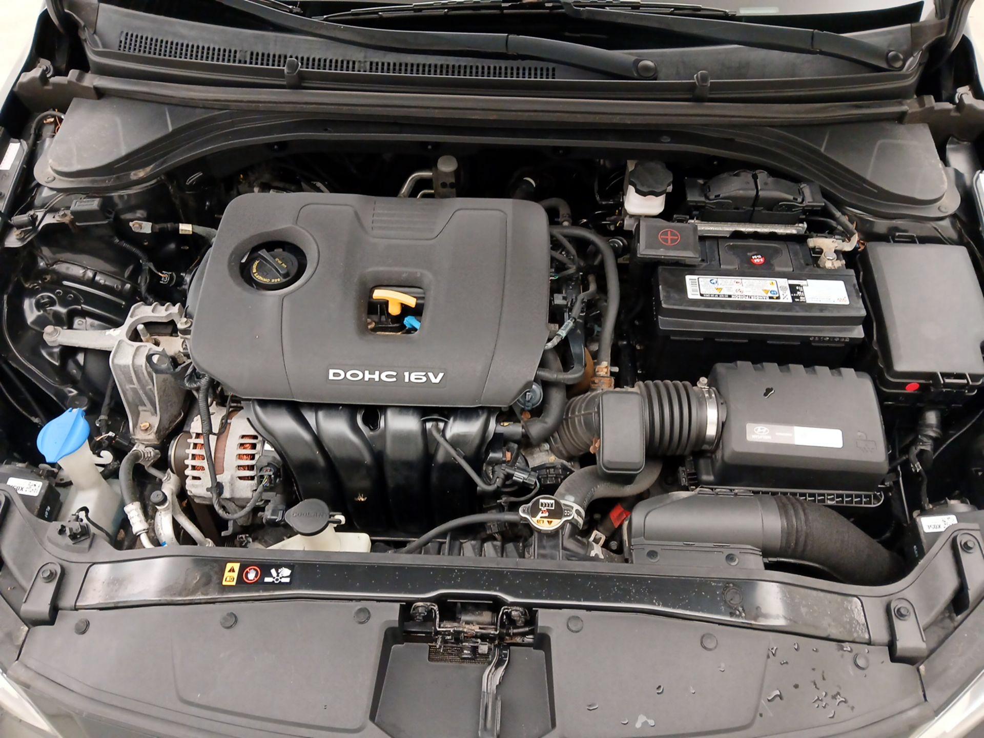 Thumbnail: 2017 Hyundai Elantra - 20