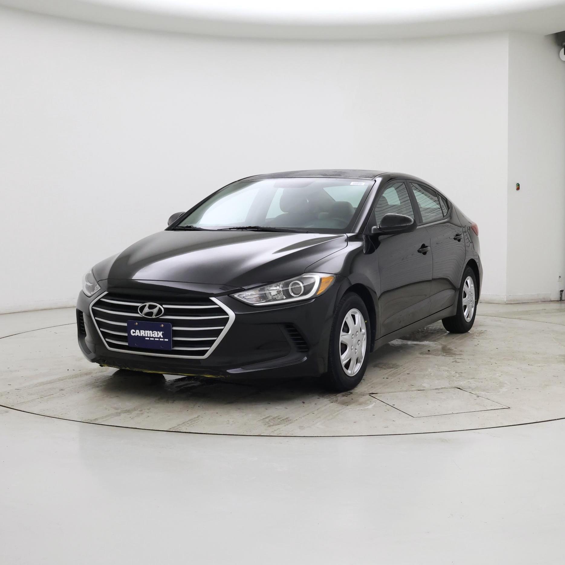 Thumbnail: 2017 Hyundai Elantra - 4